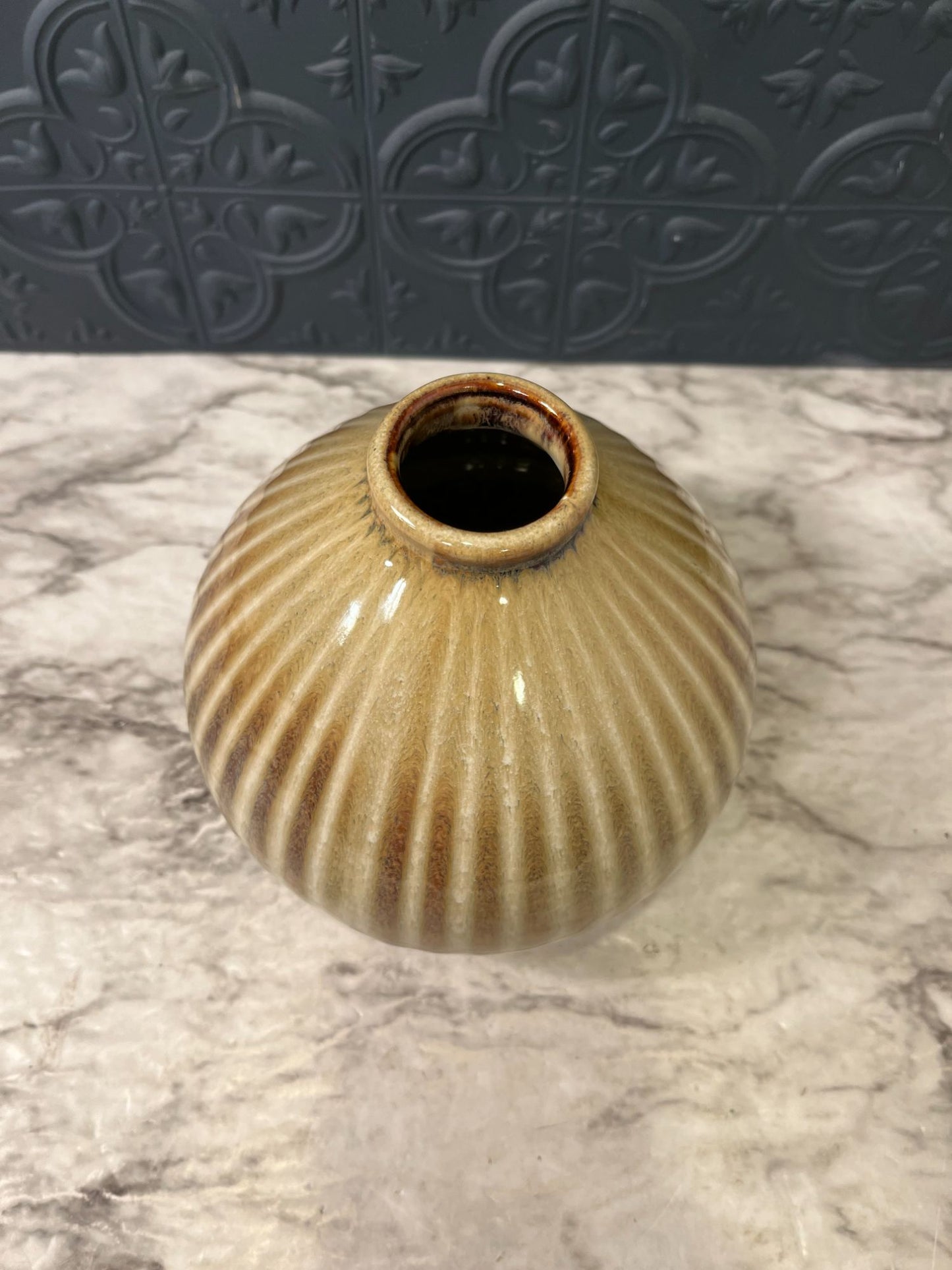 Brown Striped Vase Round