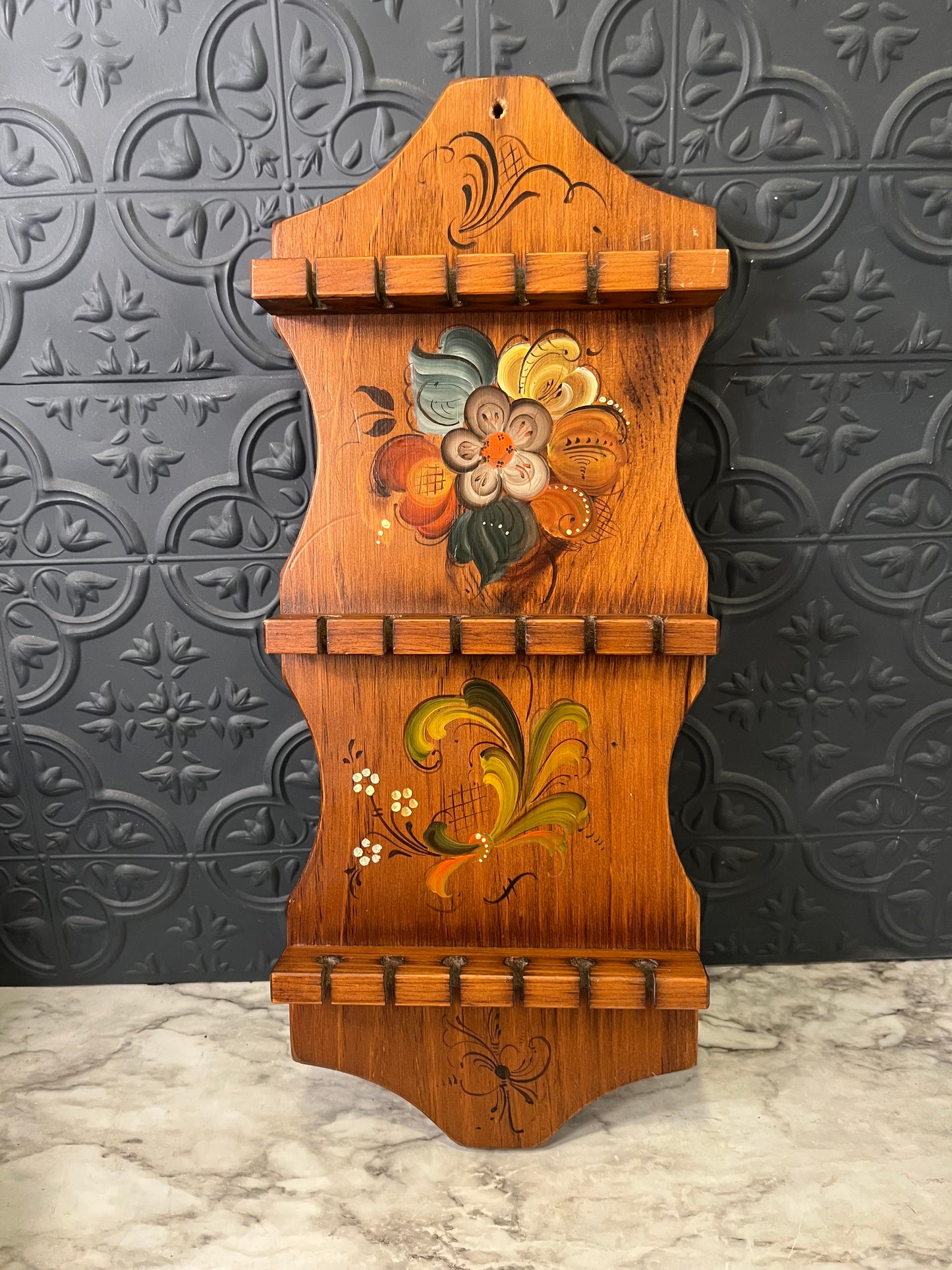 Spoon Rack with Toll Painting