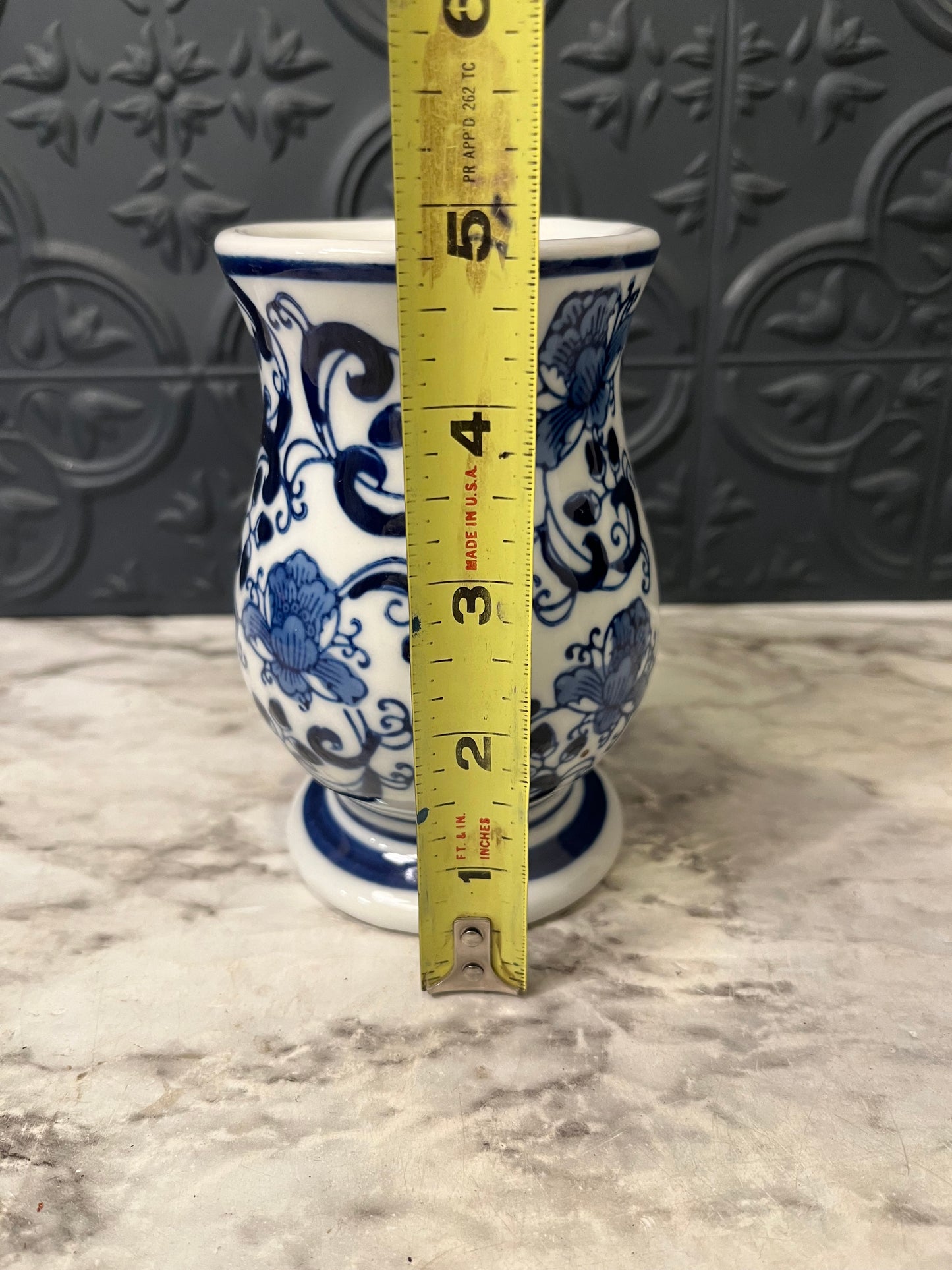 Blue and White Porcelain Vase 4.75"