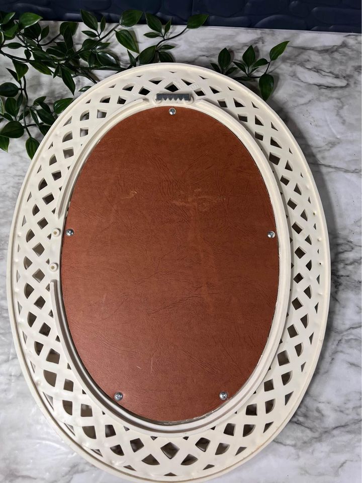 Vintage Homco Lattice Frame Pansy Picture
