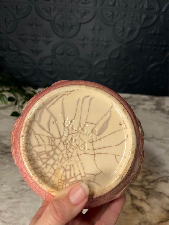 Crackle Pink Planter Pot With Flowers