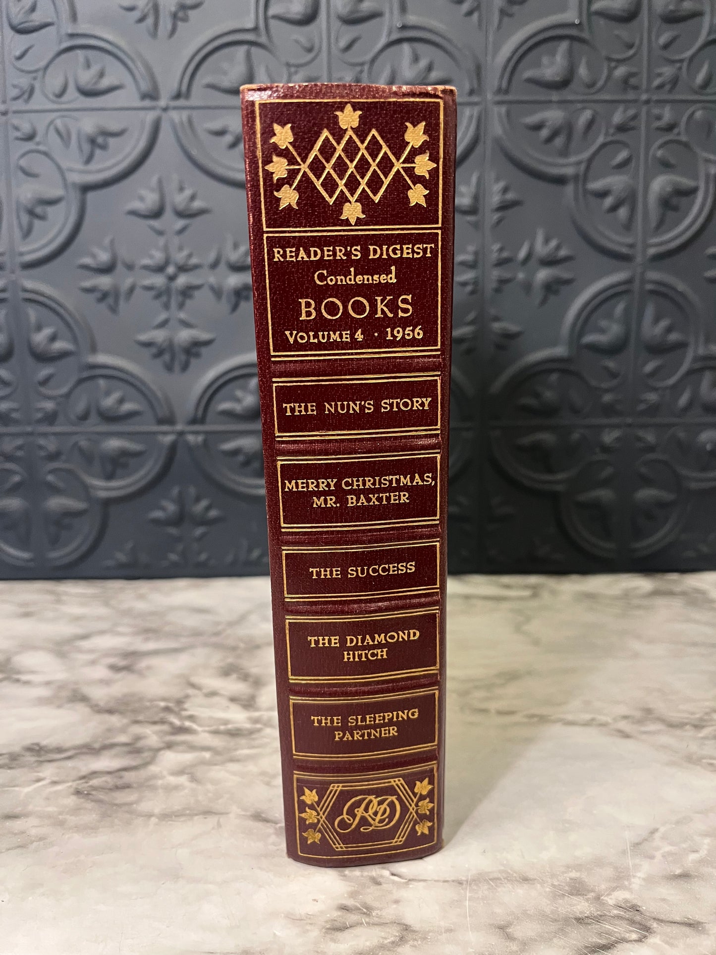 Readers Digest Vol. 4 1956 Red Spine