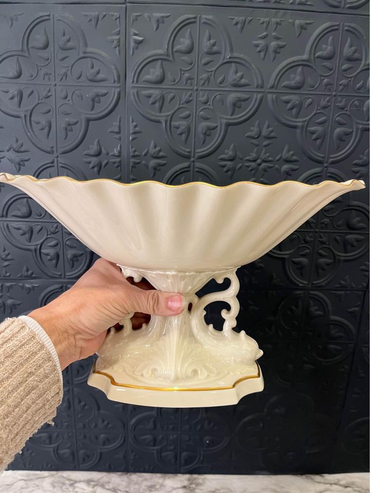 Lenox Dolphin Cream Bowl With Gold Trim