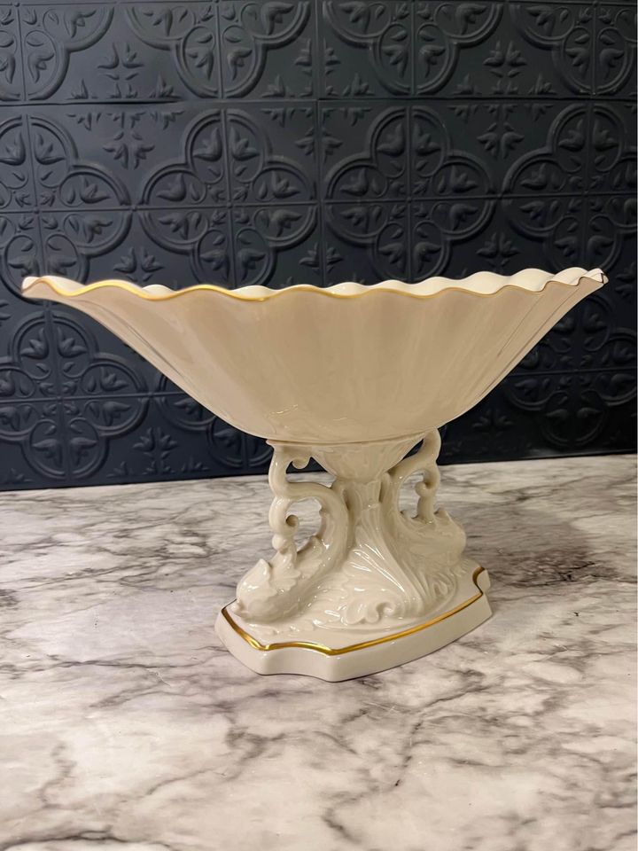 Lenox Dolphin Cream Bowl With Gold Trim