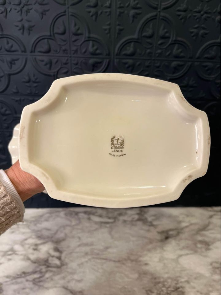 Lenox Dolphin Cream Bowl With Gold Trim