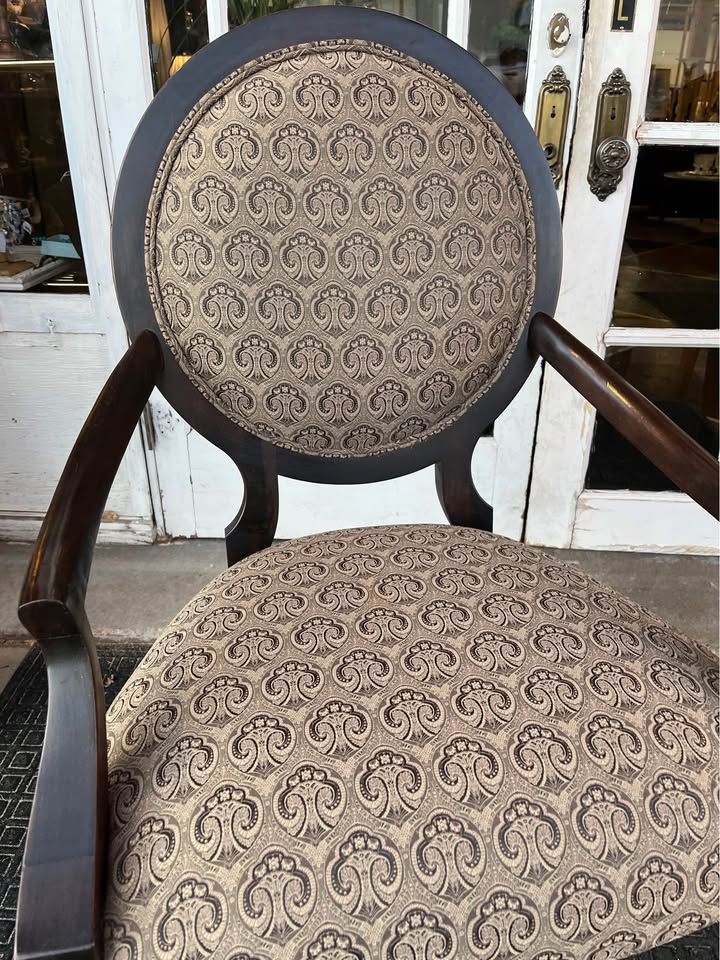 Ethan Allen Medallion Arm Chair Set of 2