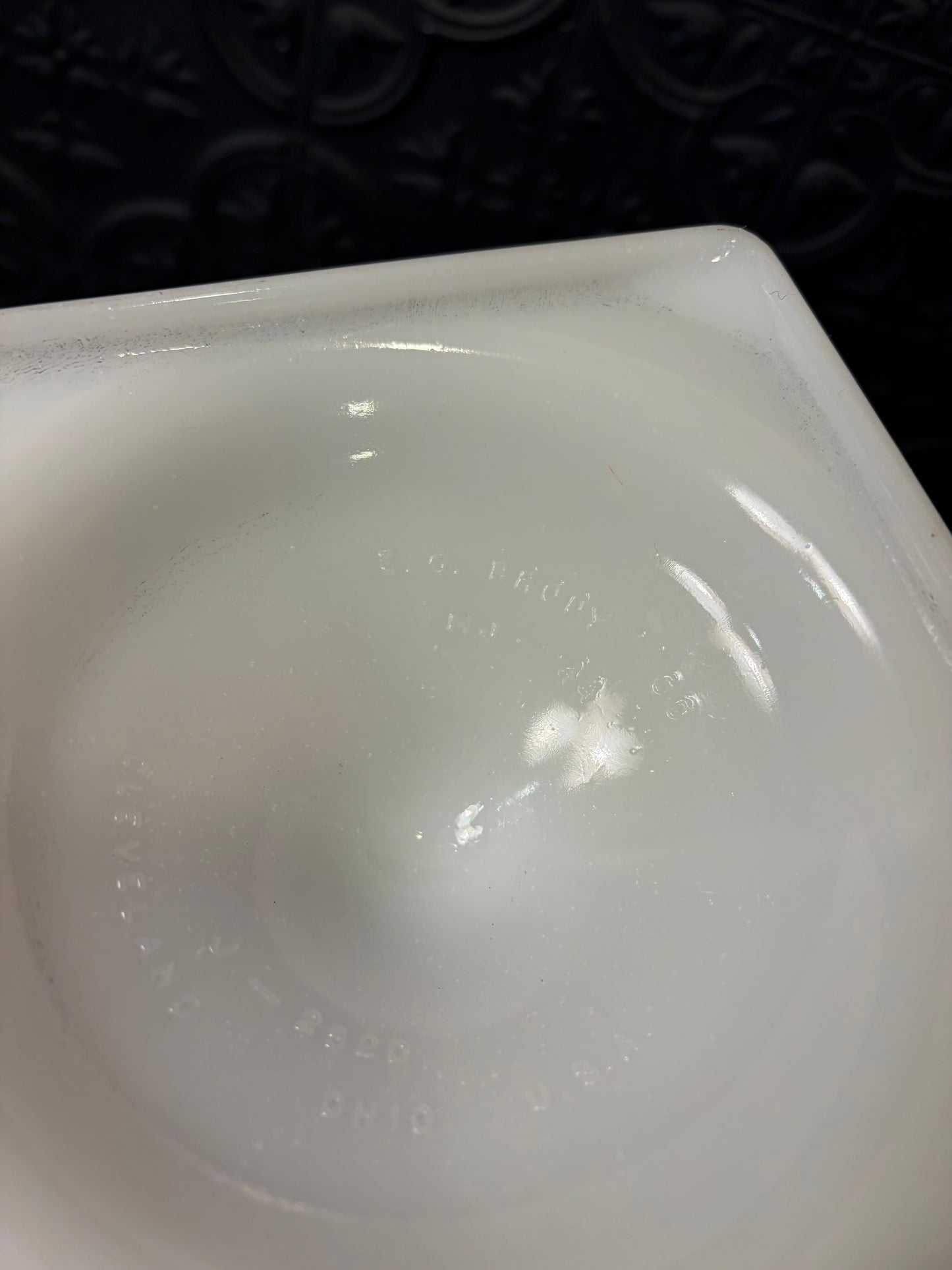 EO Brody Milkglass Grecian Urn Planter