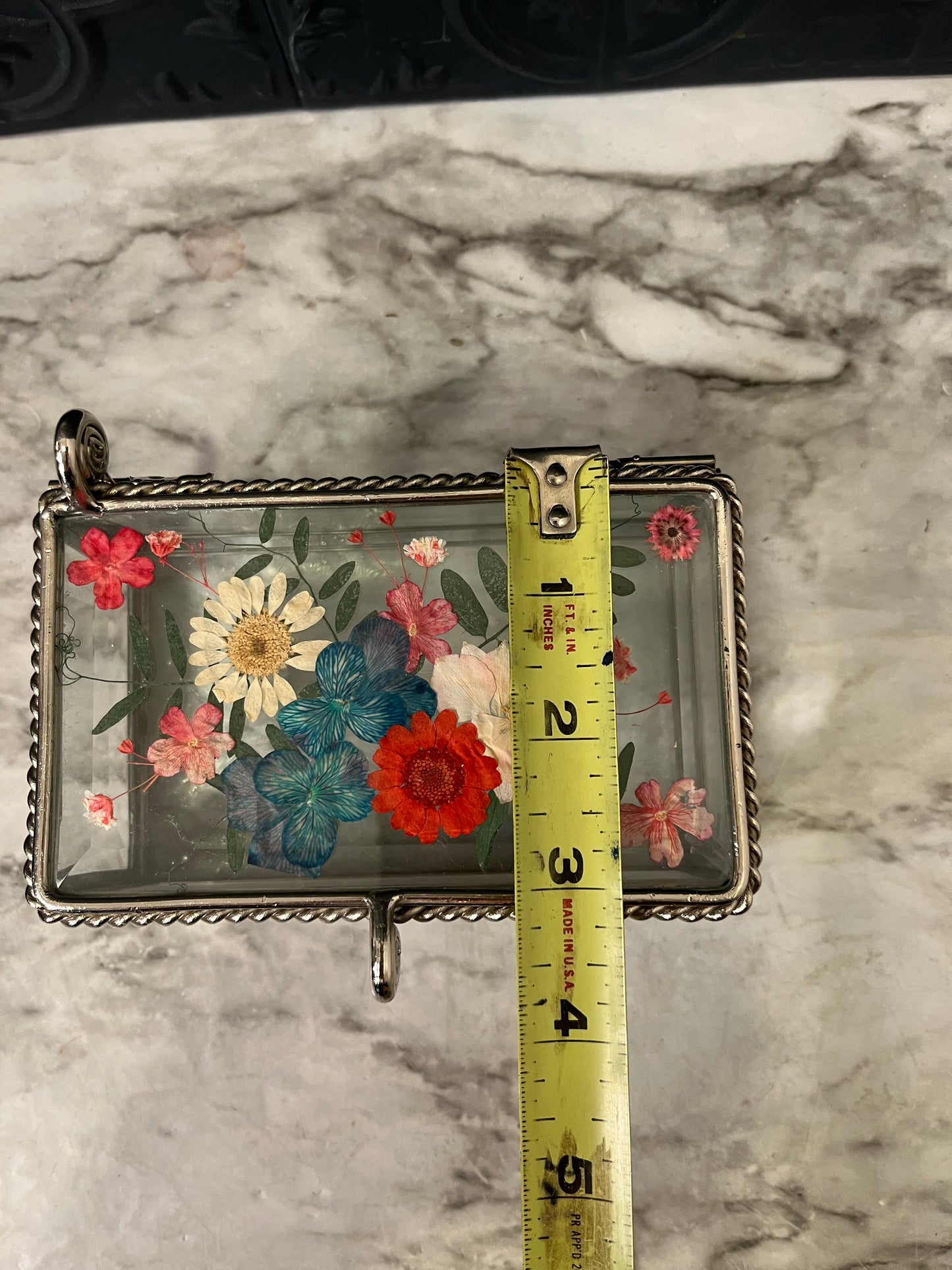 Pressed Flower Trinket Box with Etching and Rope Detail