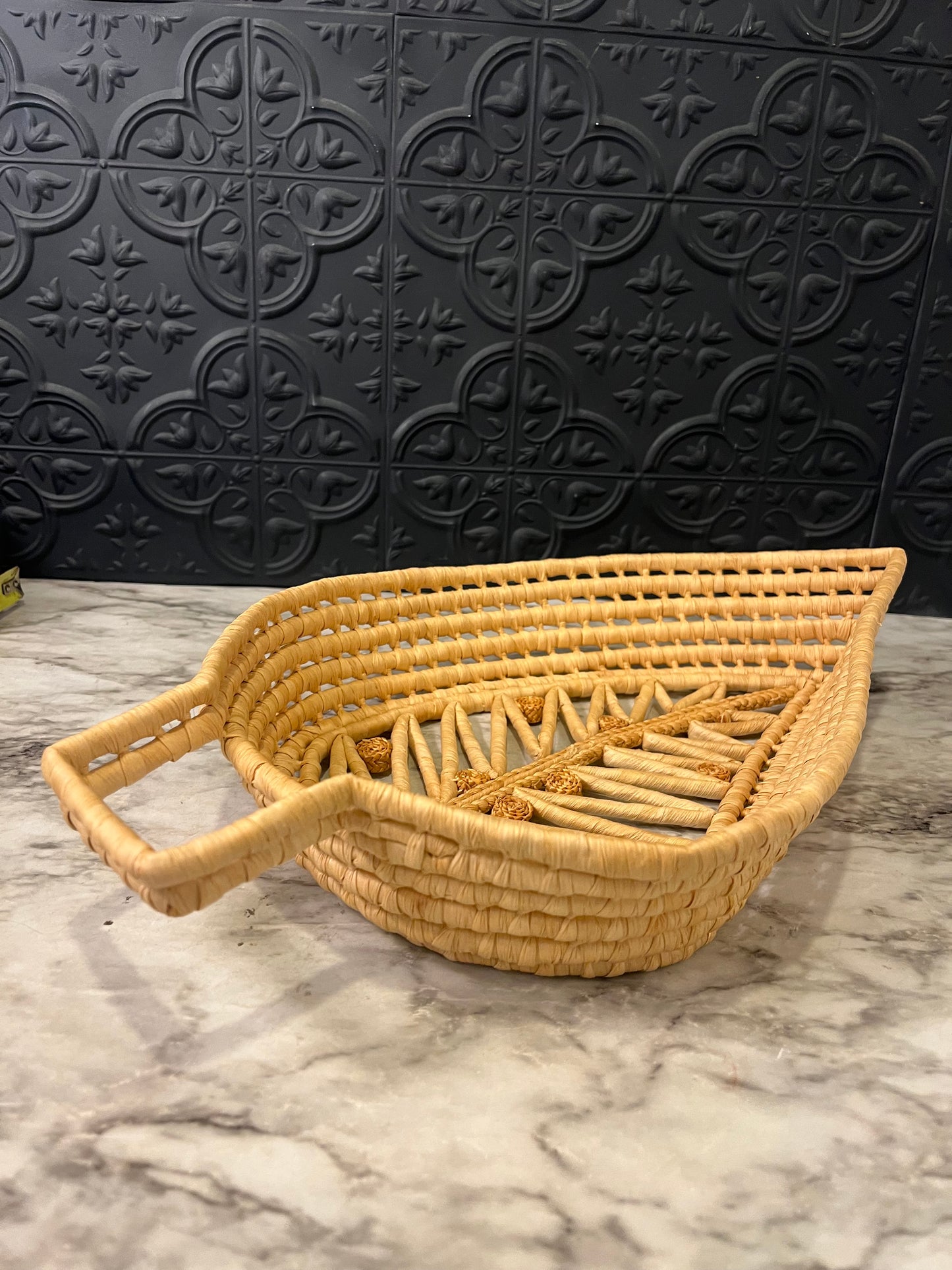 Leaf Shape Basket