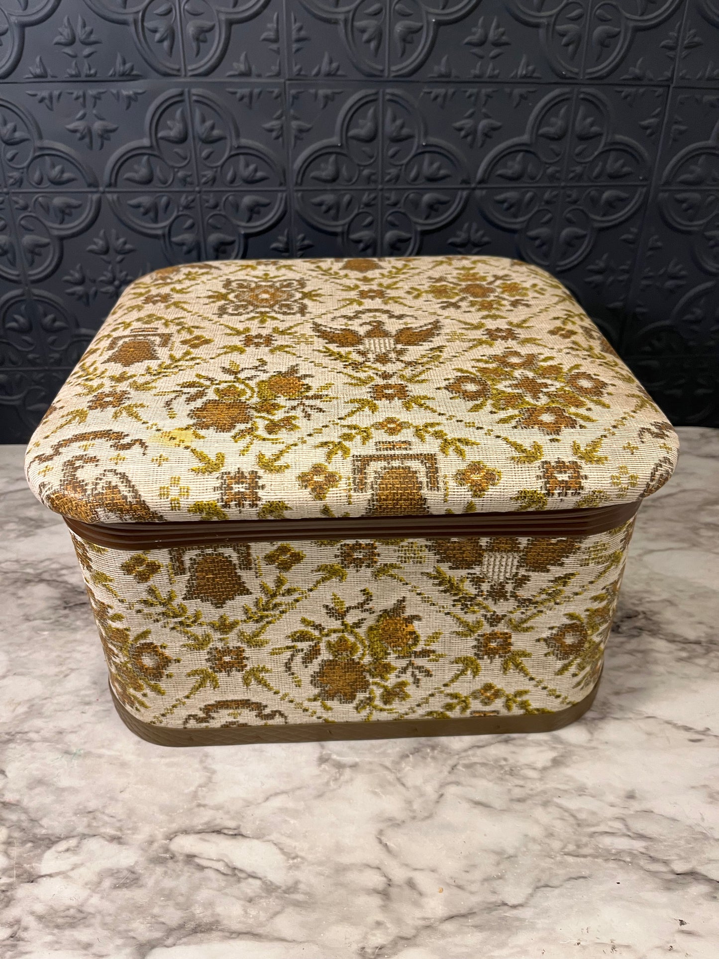 Mid Century Redmon Sewing Basket