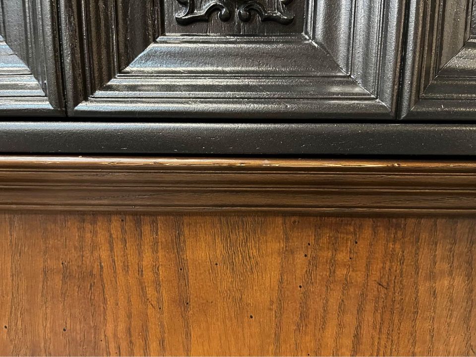 Black and wood Dresser and Nightstand Set