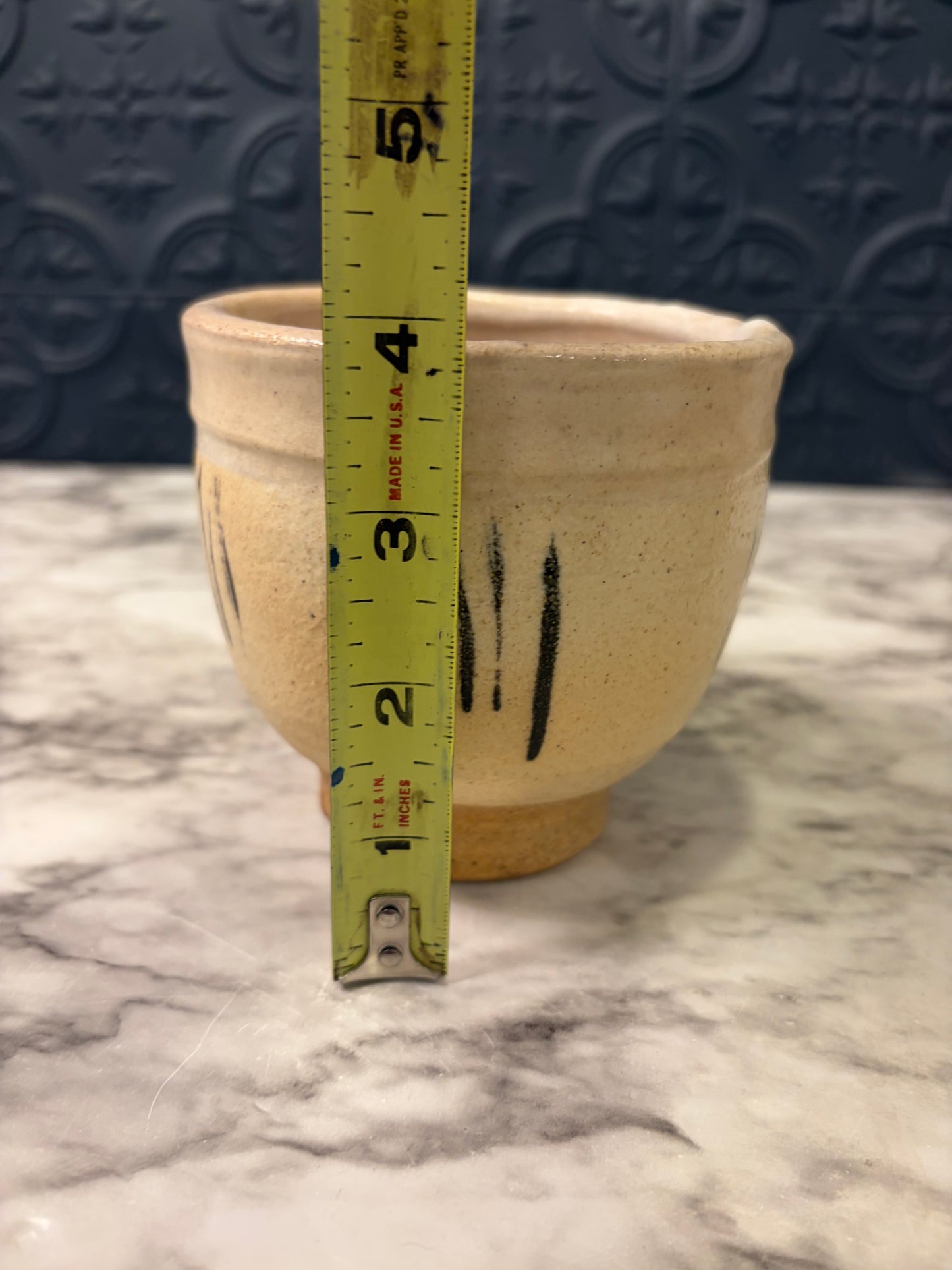 Cream Stoneware Pottery Cup with Slashes