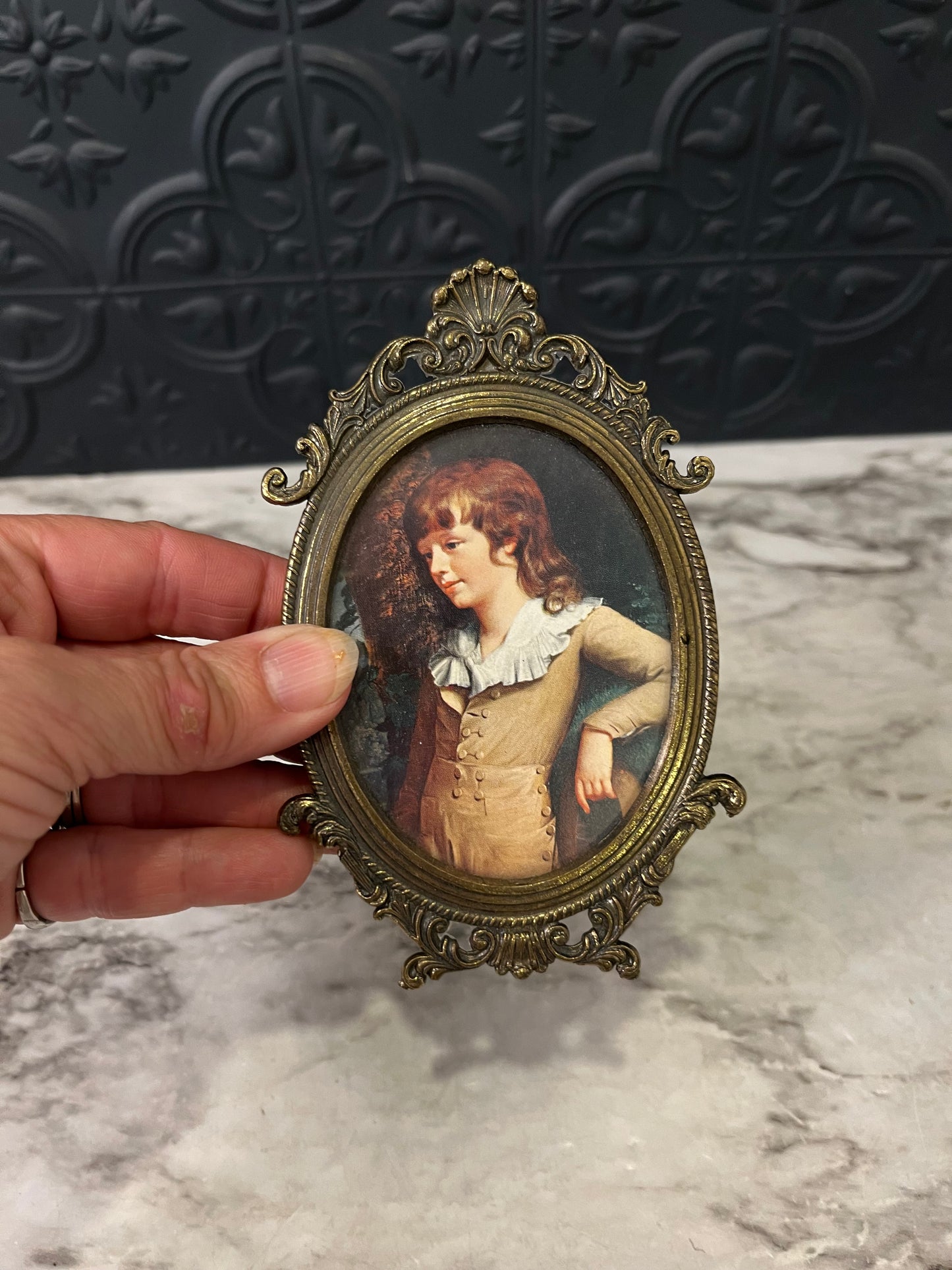Small Italian Frame with Child