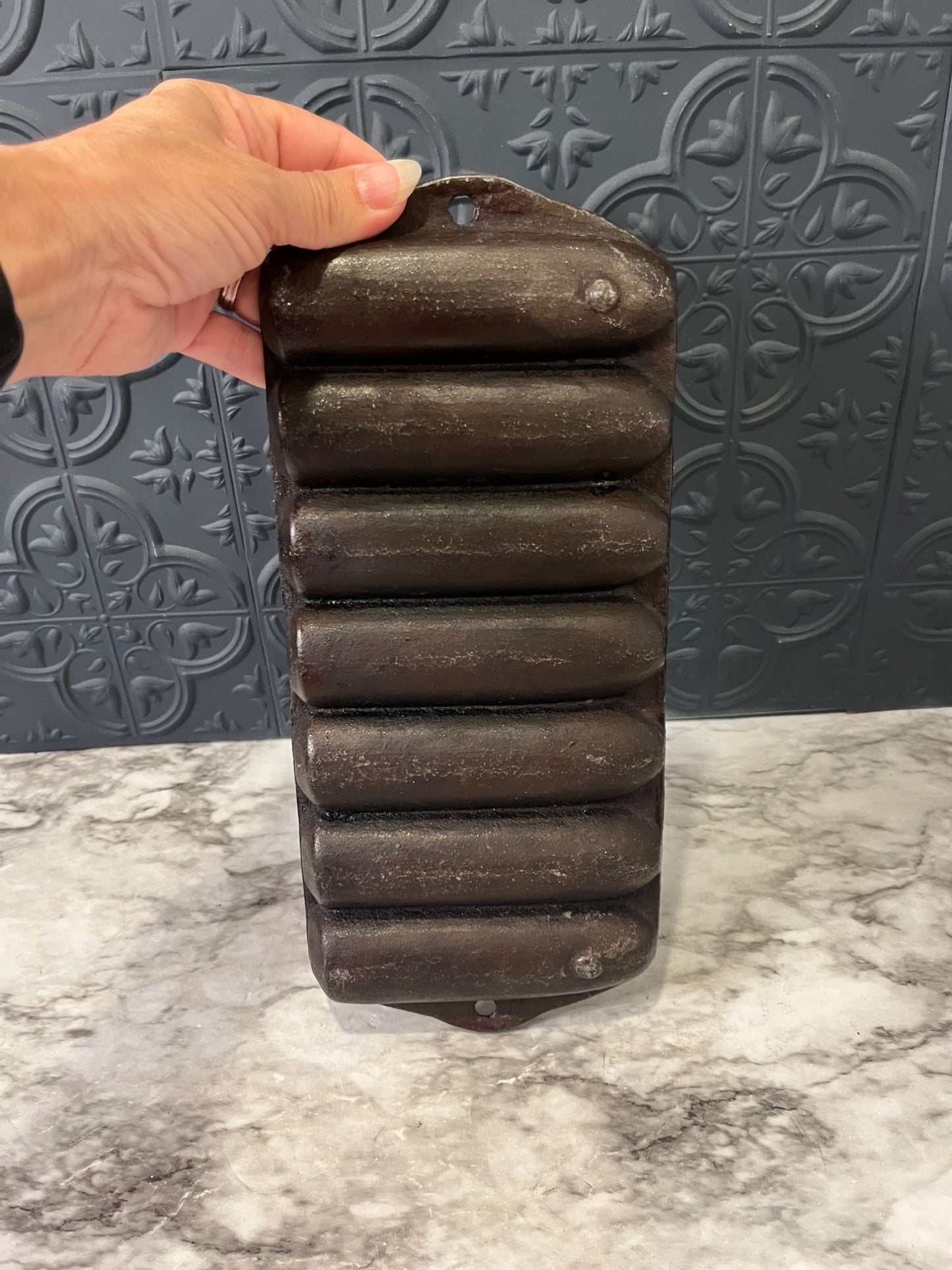 Cast Iron Cornbread 7 Slots