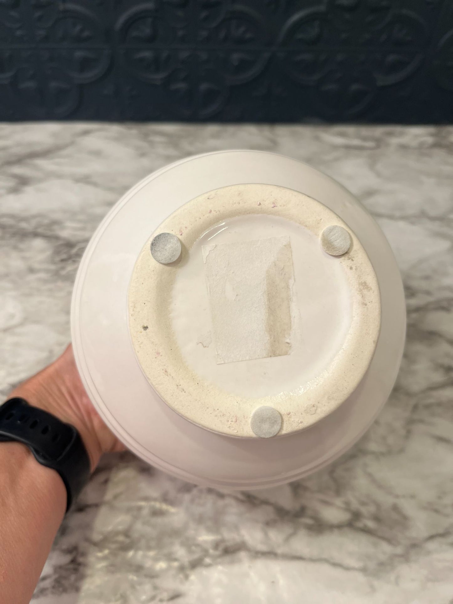 Round Ribbed White Ceramic Vase