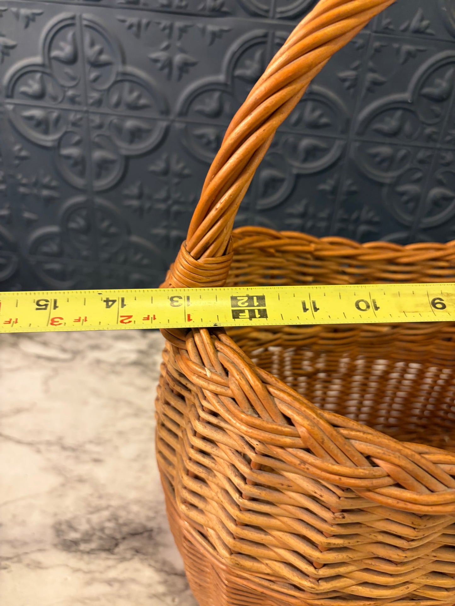 Oval Basket with Handle 13"L