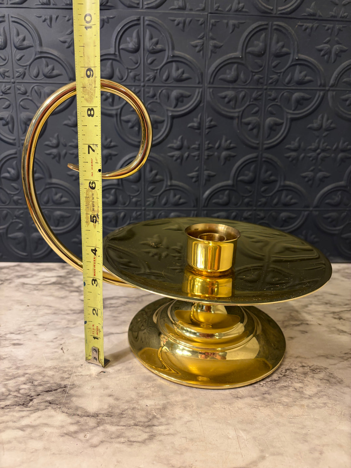 Genie Style Chamber Candle Holder