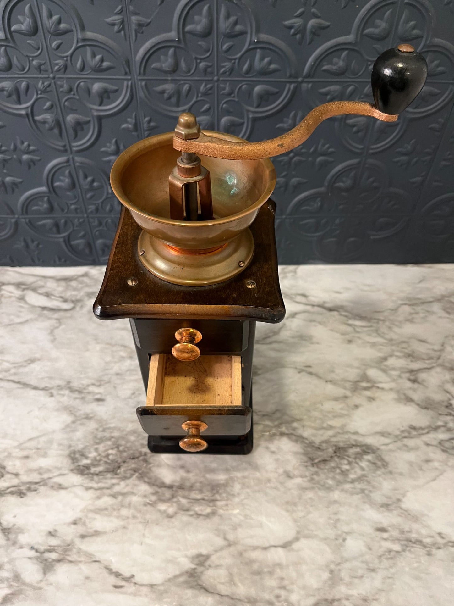 Wood Coffee Grinder with 4 drawers