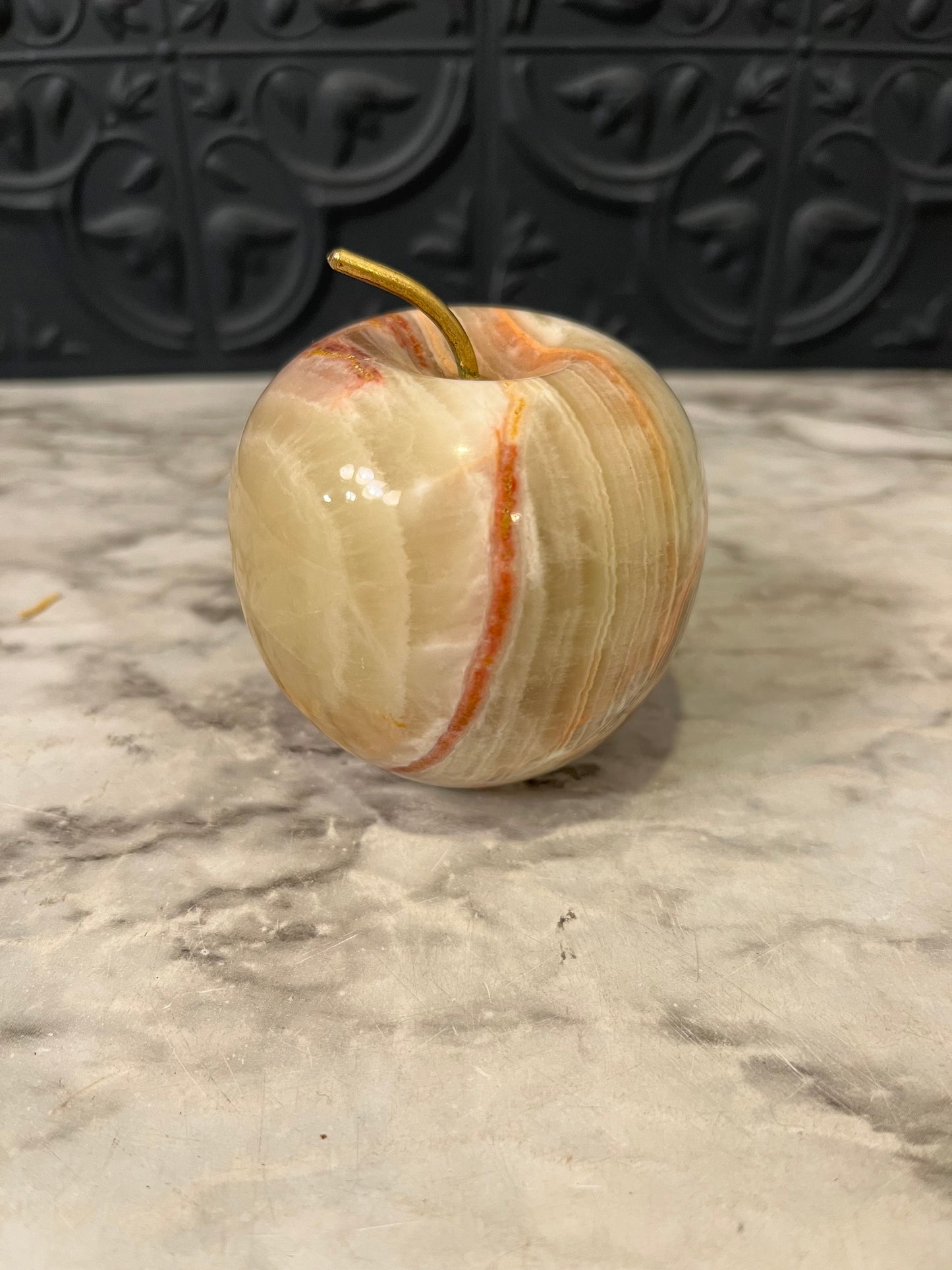Onyx Apple