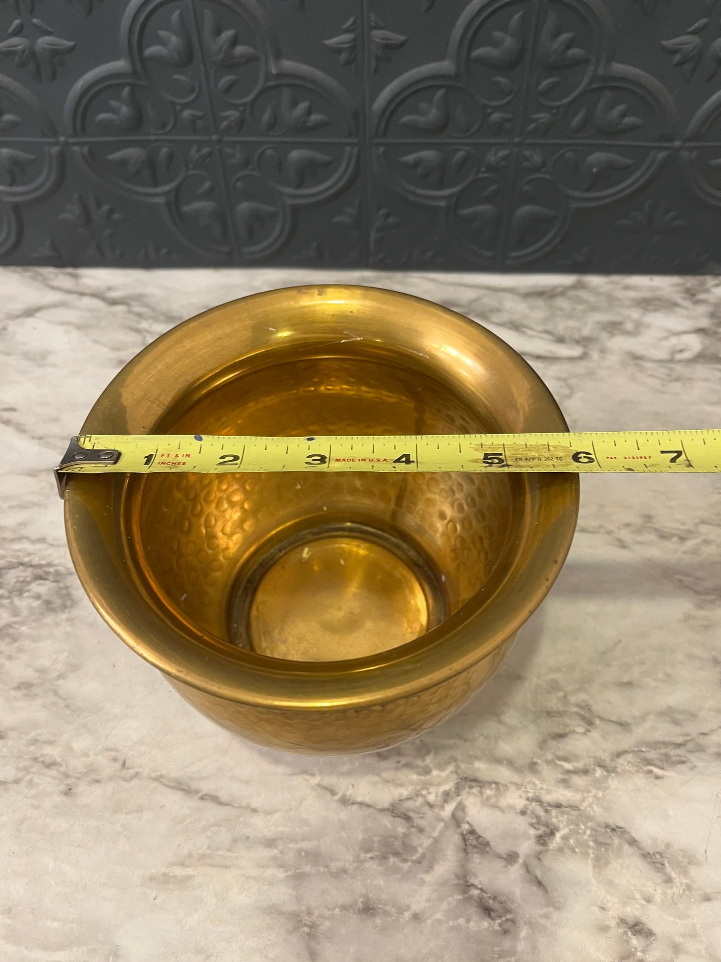 Hammered Round Brass Planter 4.5 "
