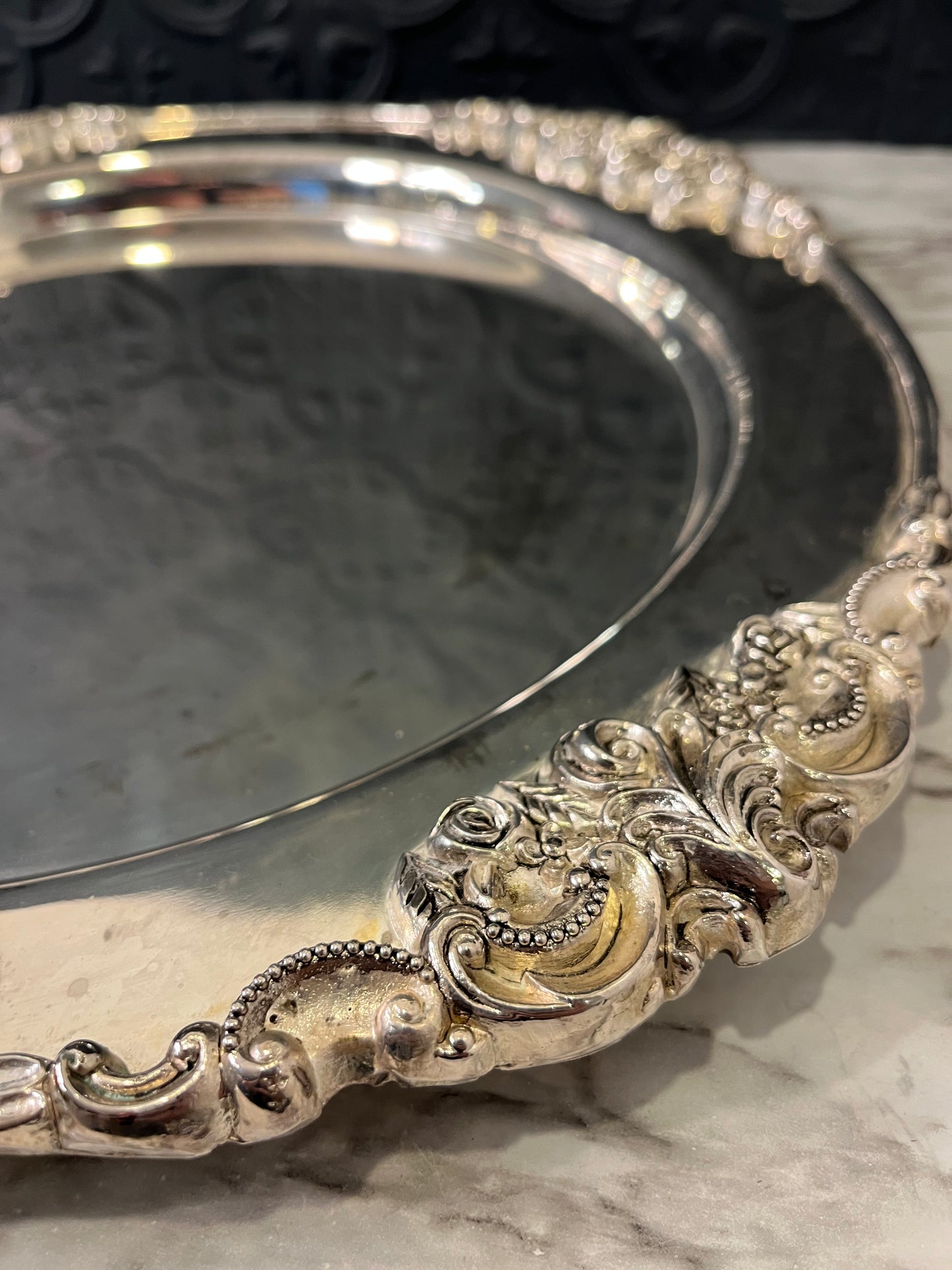Godinger Silver Art Company round Silver plate tray