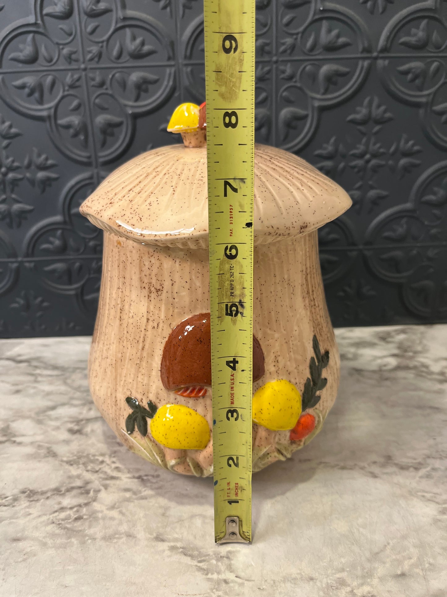 Arnels Mushroom Canister