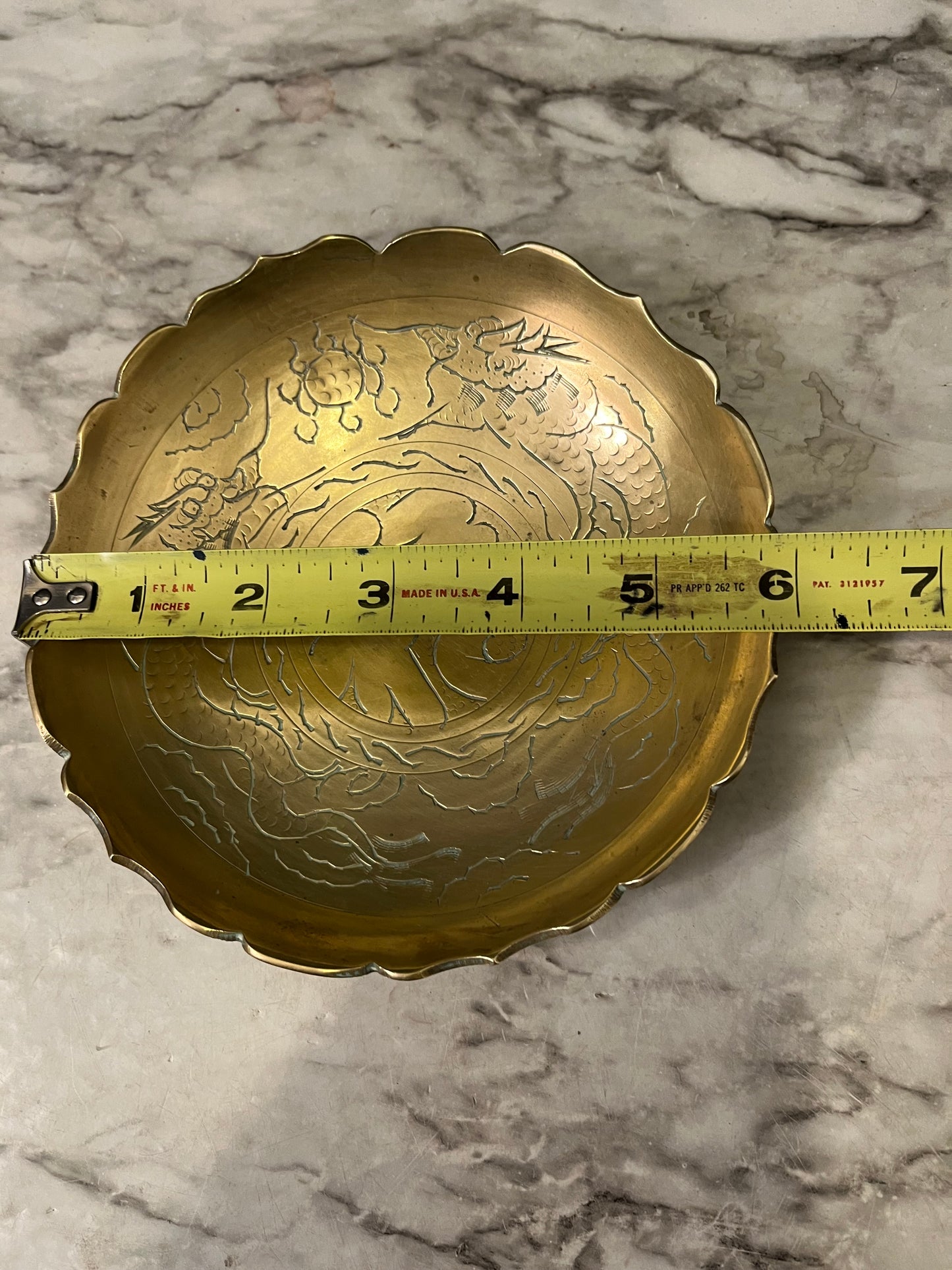 Etched Scallop Bowl Brass