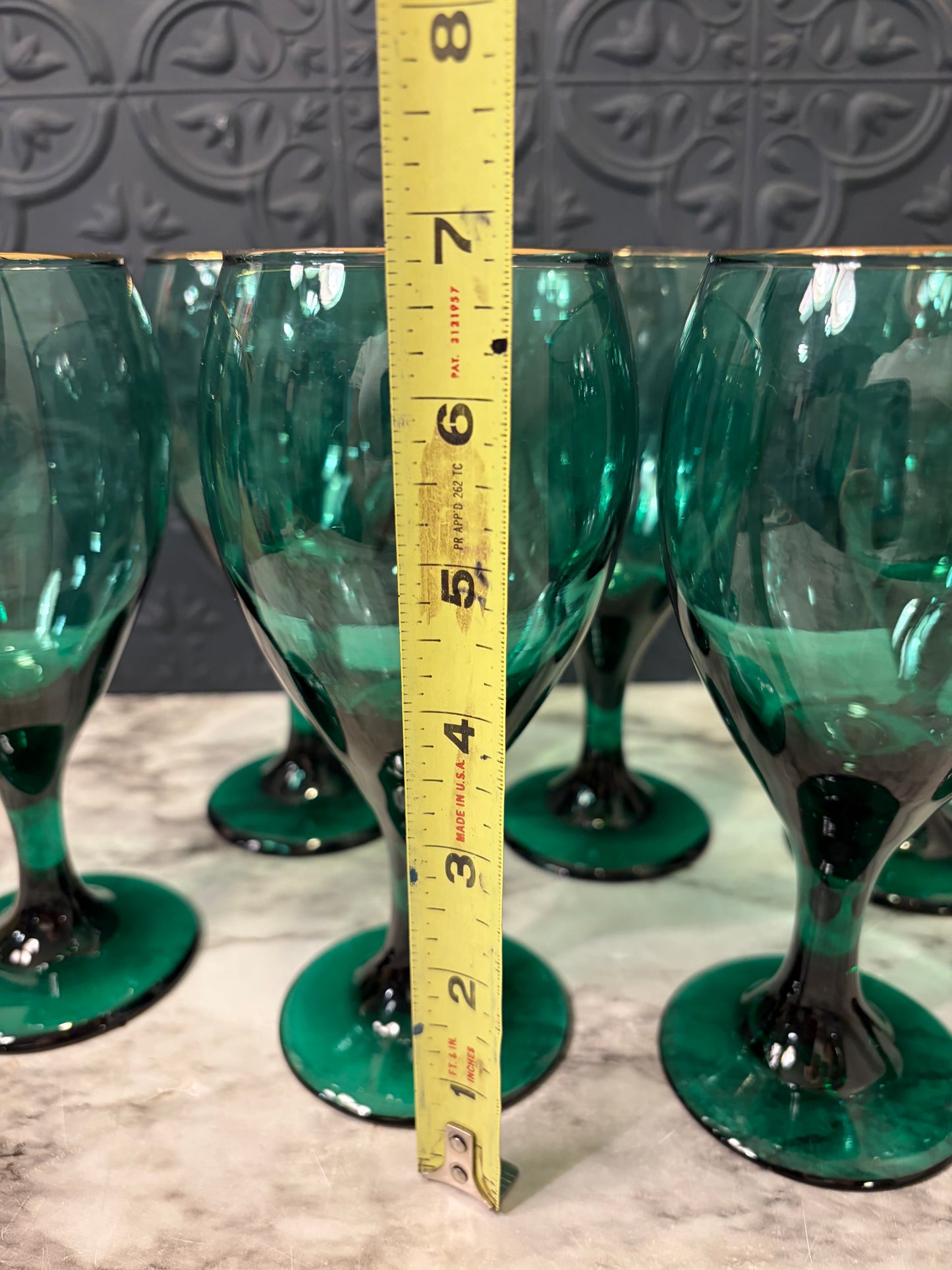 Emerald Teardrop Goblet with Gold rim set of 7