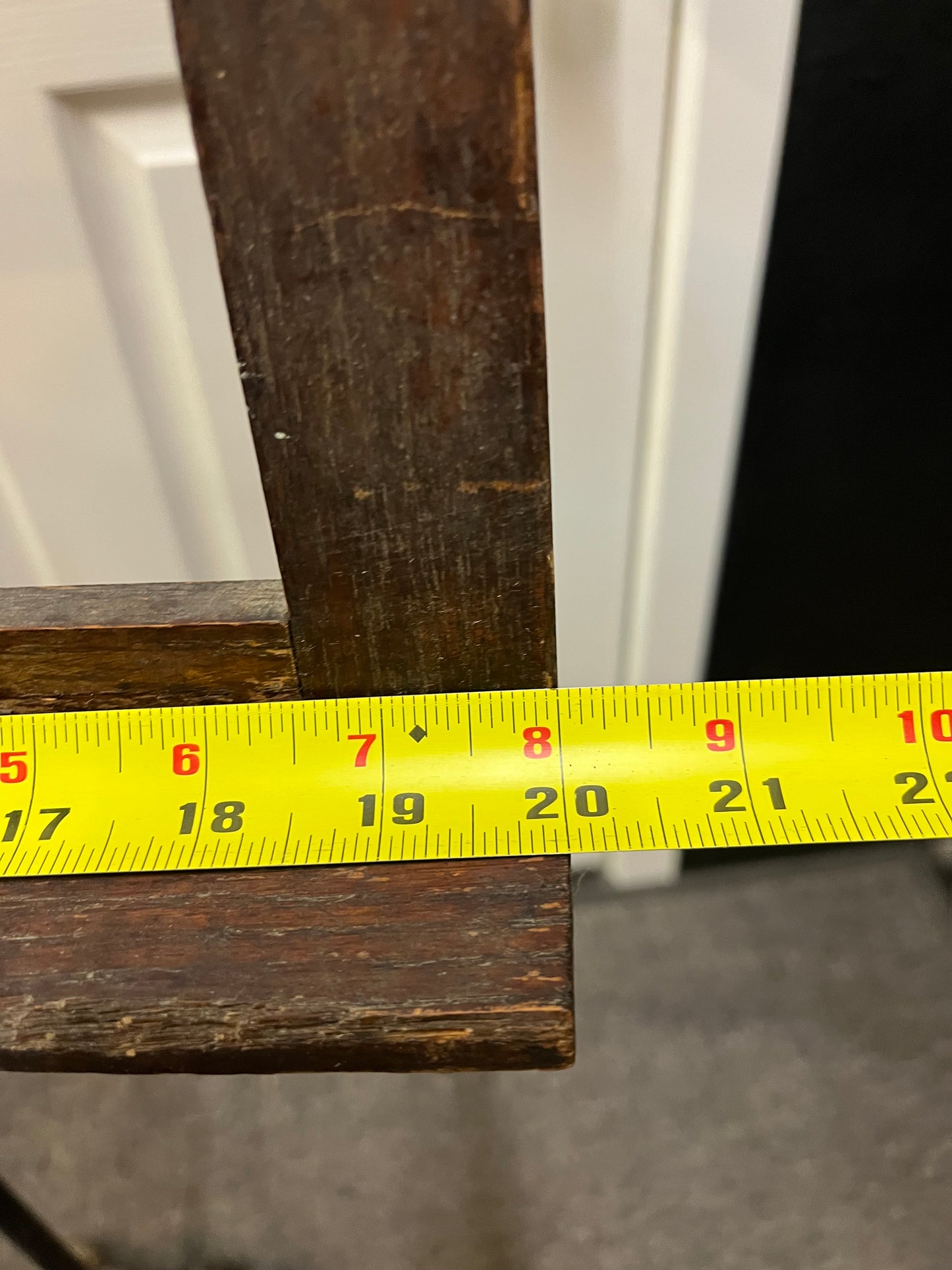 Antique Music Stand With Cast Iron Base