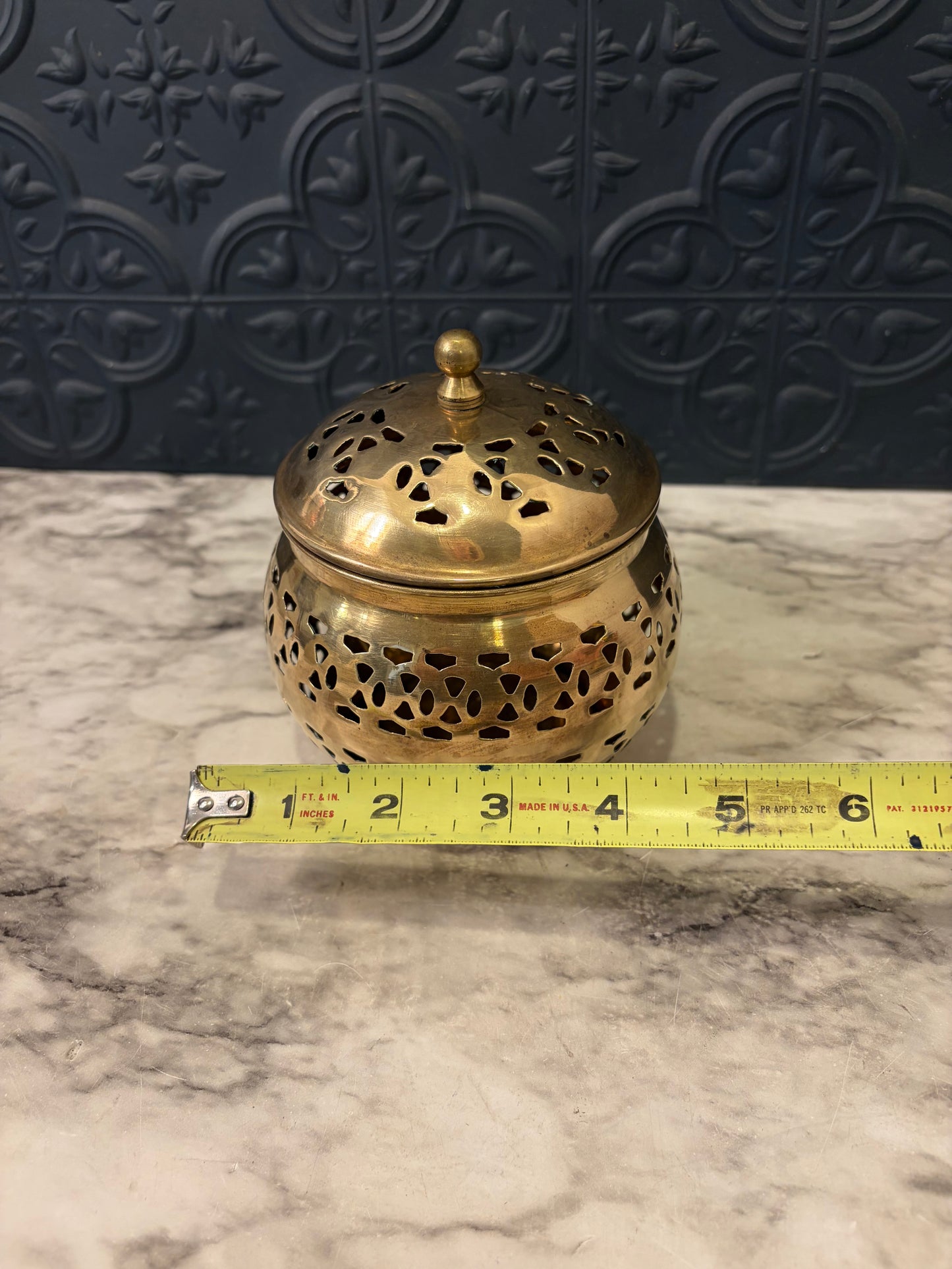 Brass Potpourri Bowl with lid