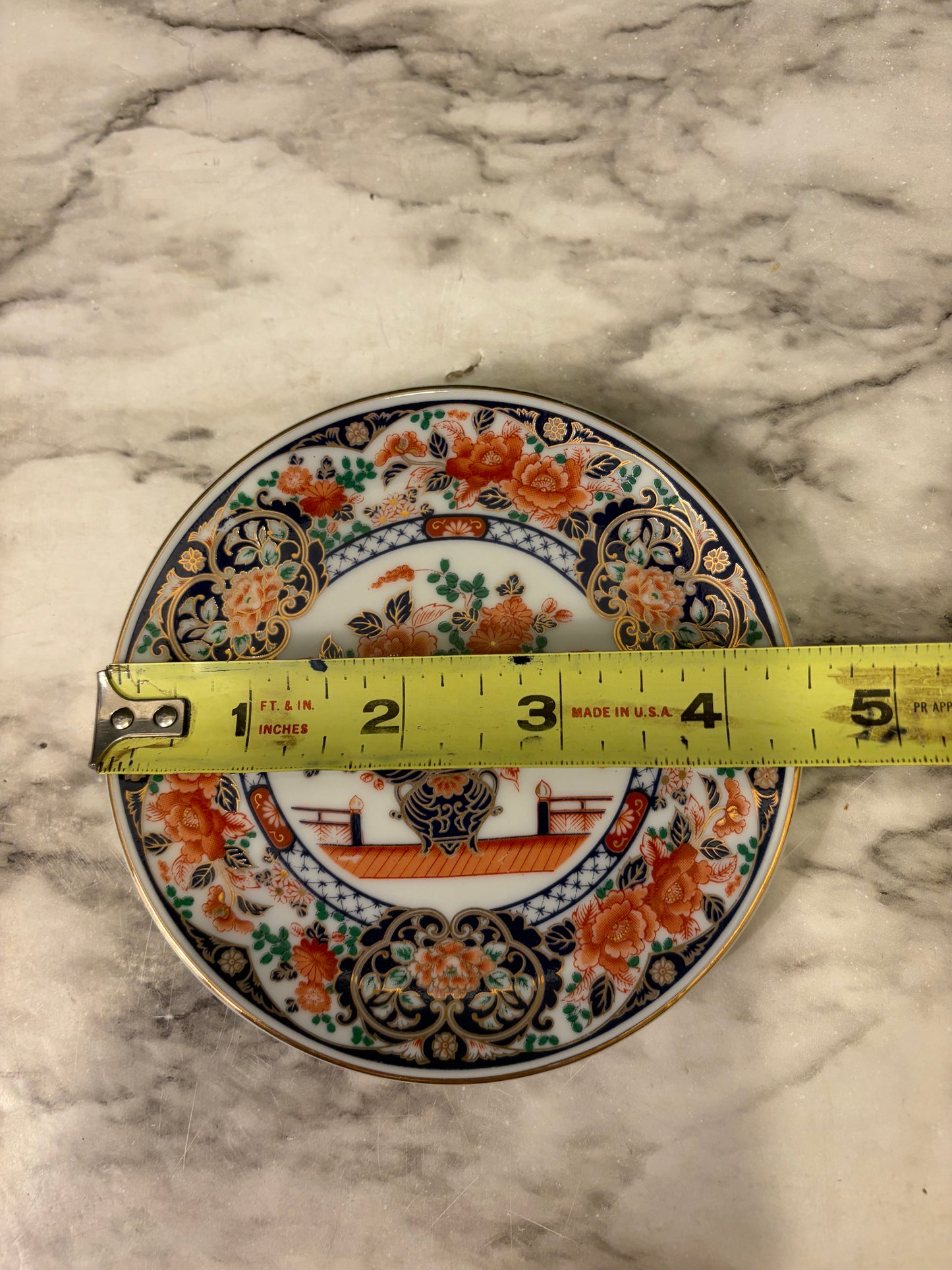 Small Imari Style Plate