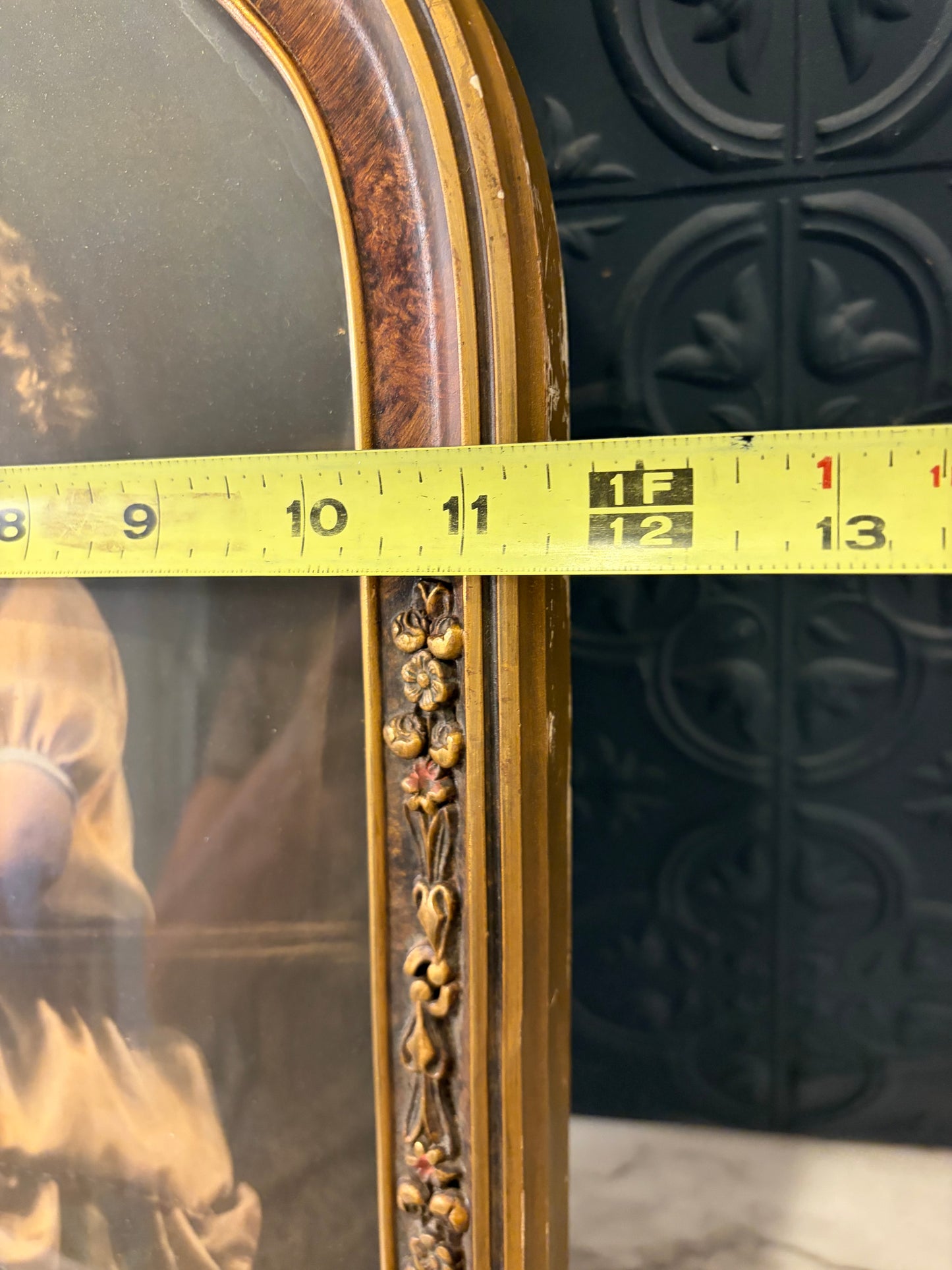 Antique Convex Bubble Frame Portrait in Oval Wood Frame