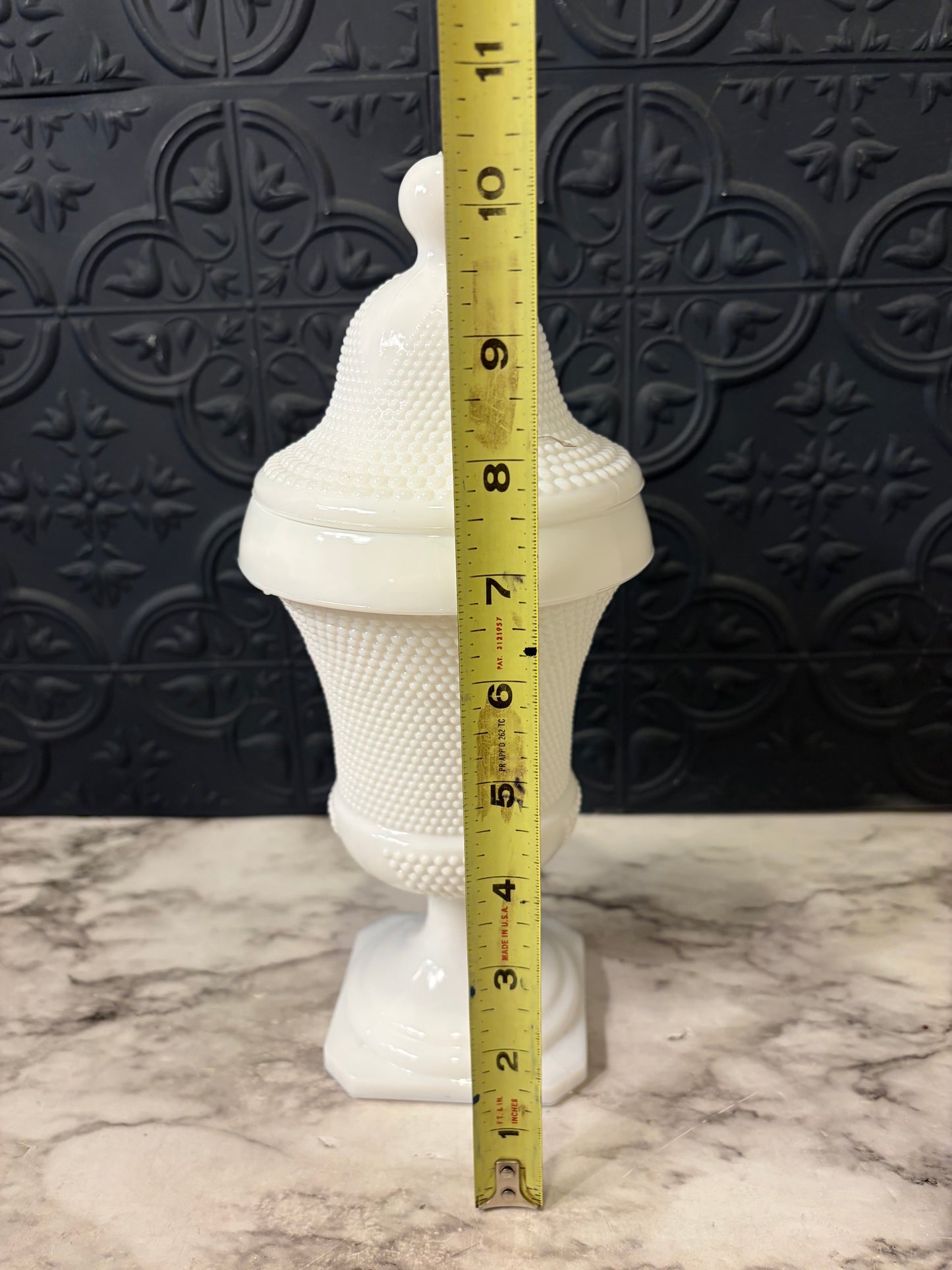 LE Smith Hobnail Milkglass Apothecary Jar