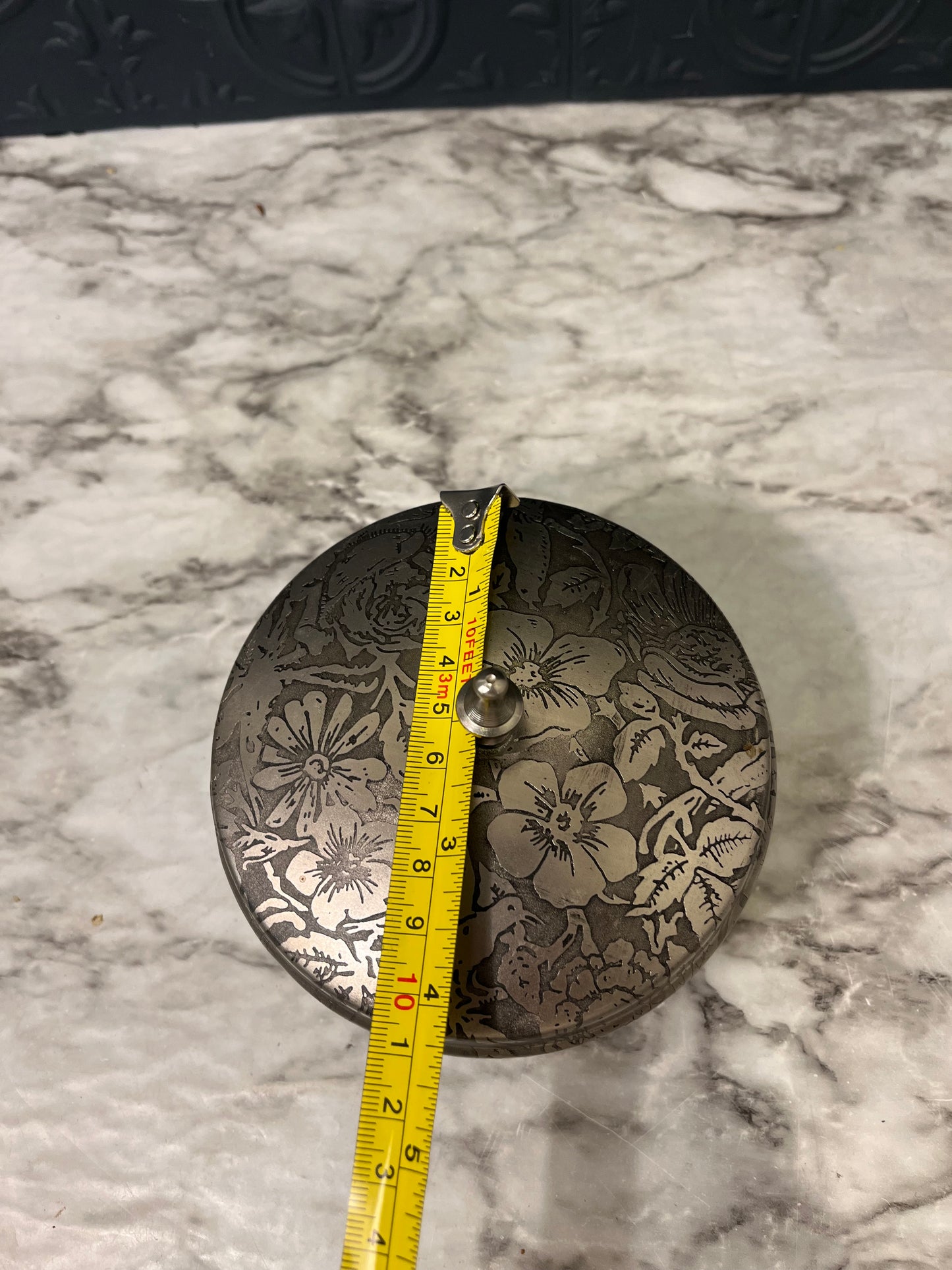 Glass Powder Container with Flower Lid