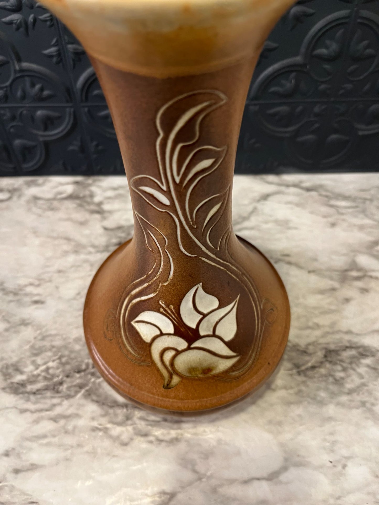 Pottery Craft Brown Vase With Lily