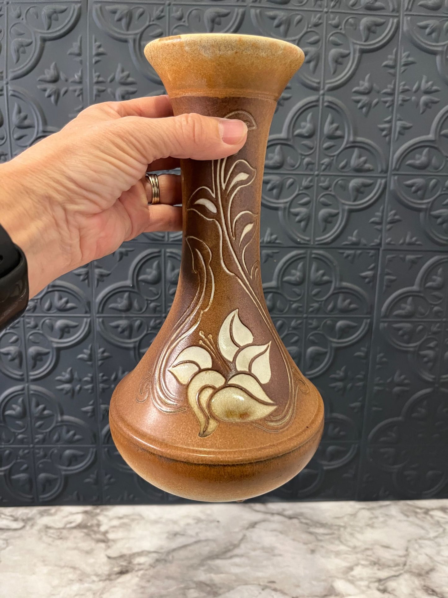 Pottery Craft Brown Vase With Lily