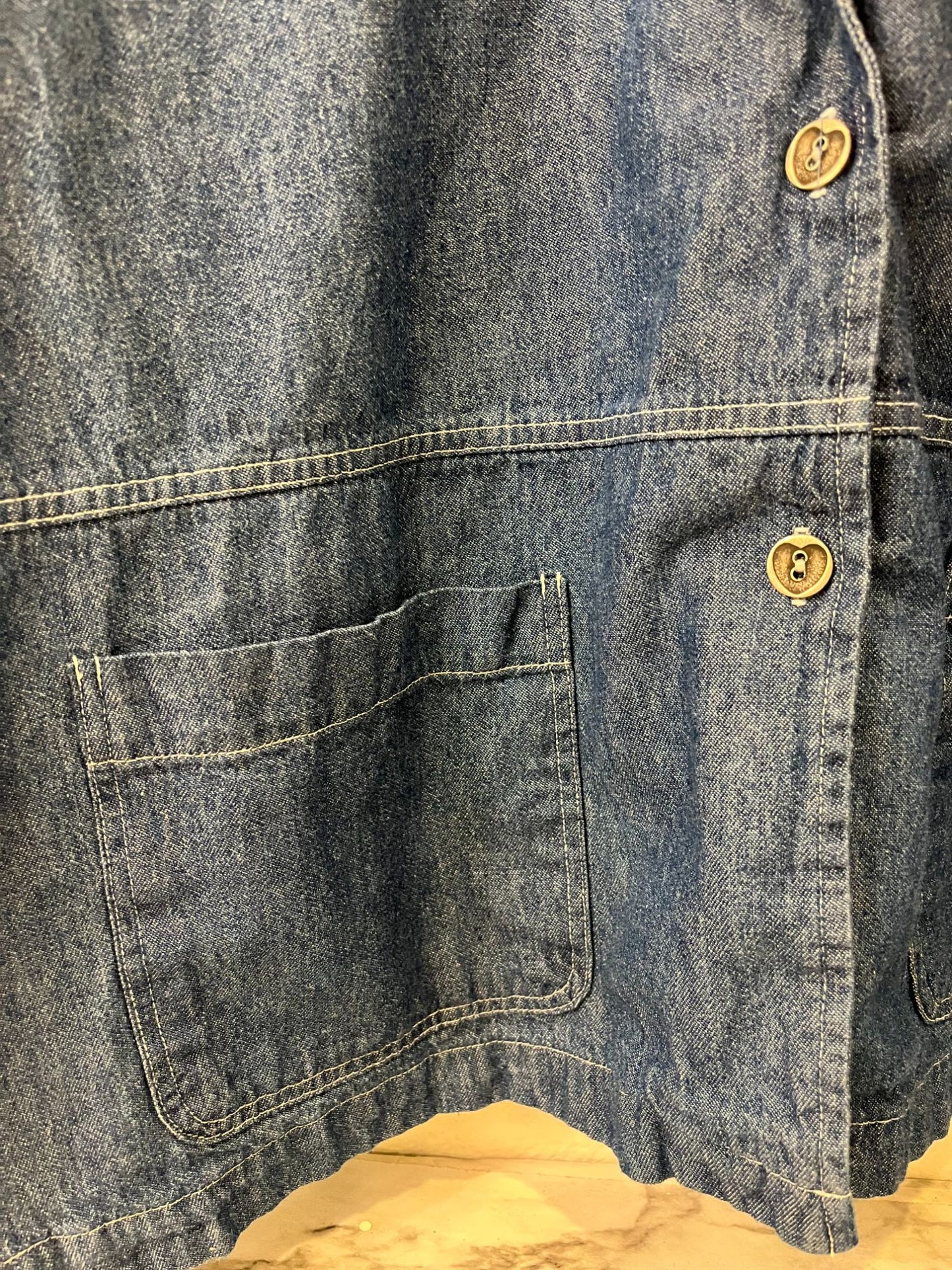 Vintage Capacity Denim Jacket With Red Plaid Collar