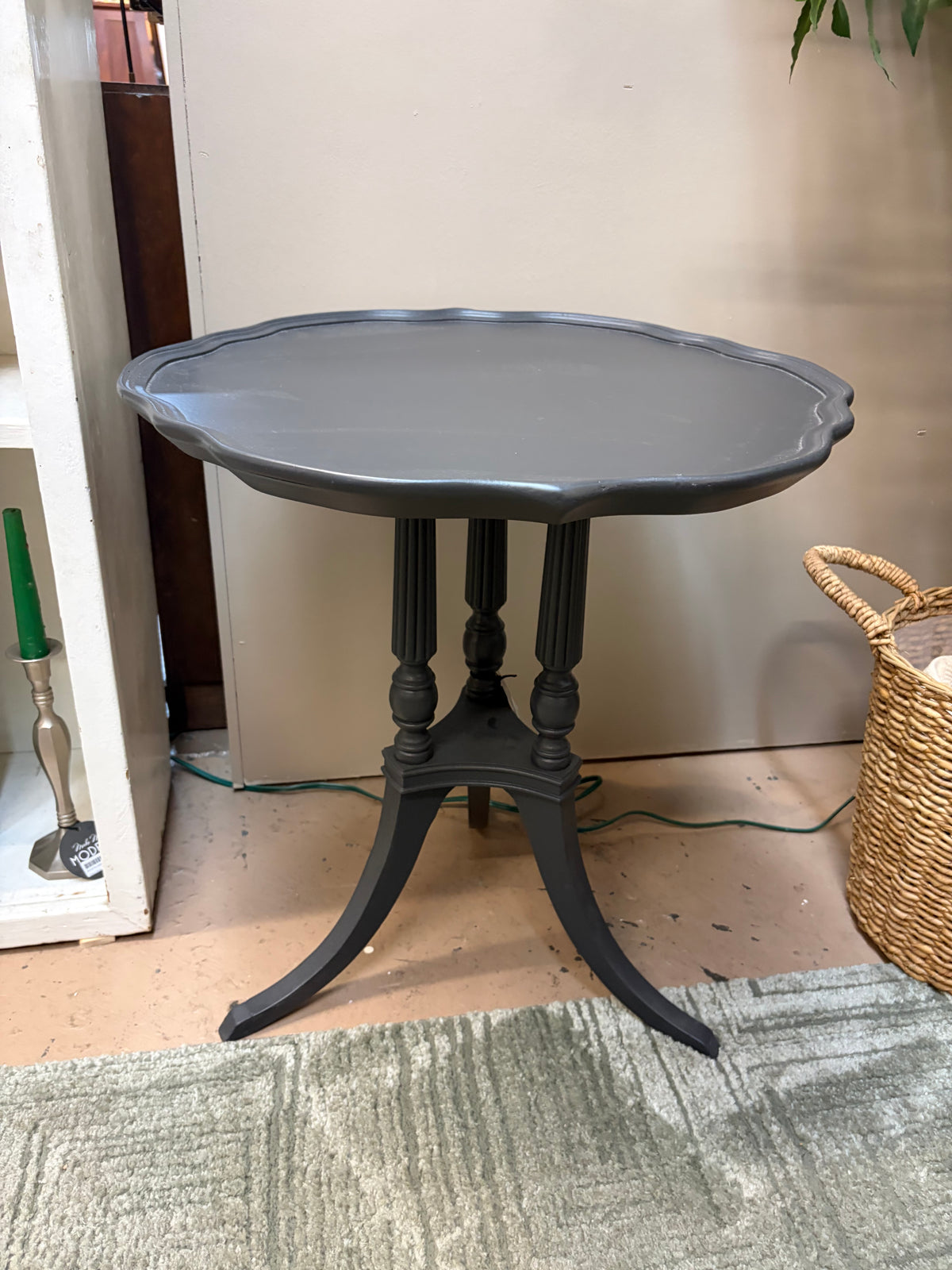 Soft black Scallopped Side Table
