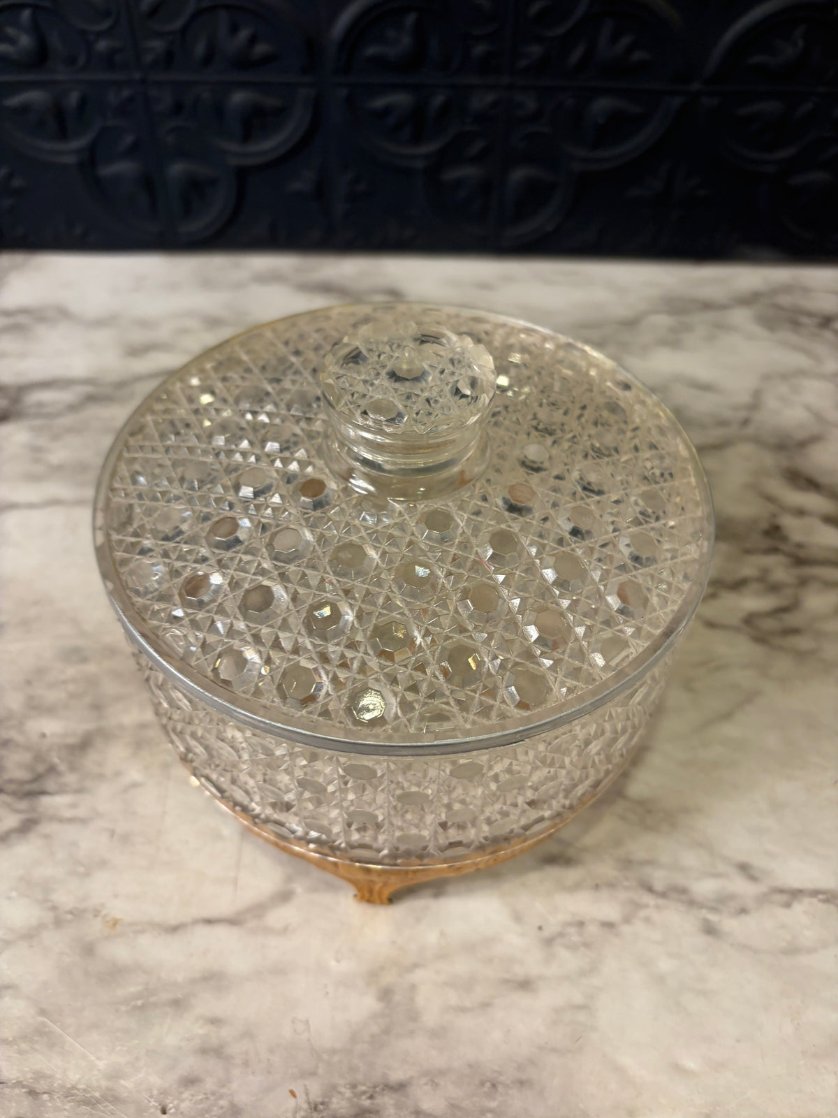 Avon Plastic Powder Jar