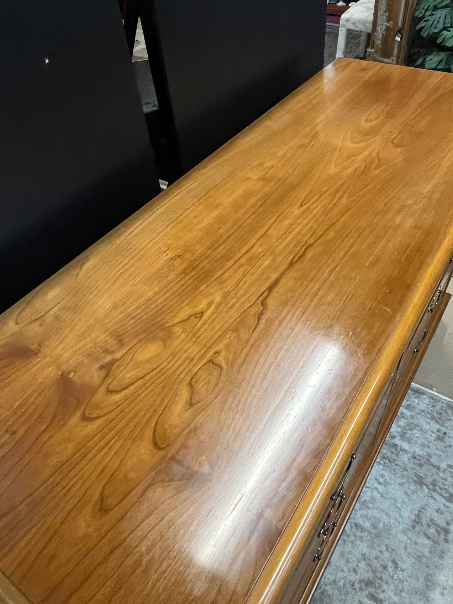 Maple Lammerts Dresser