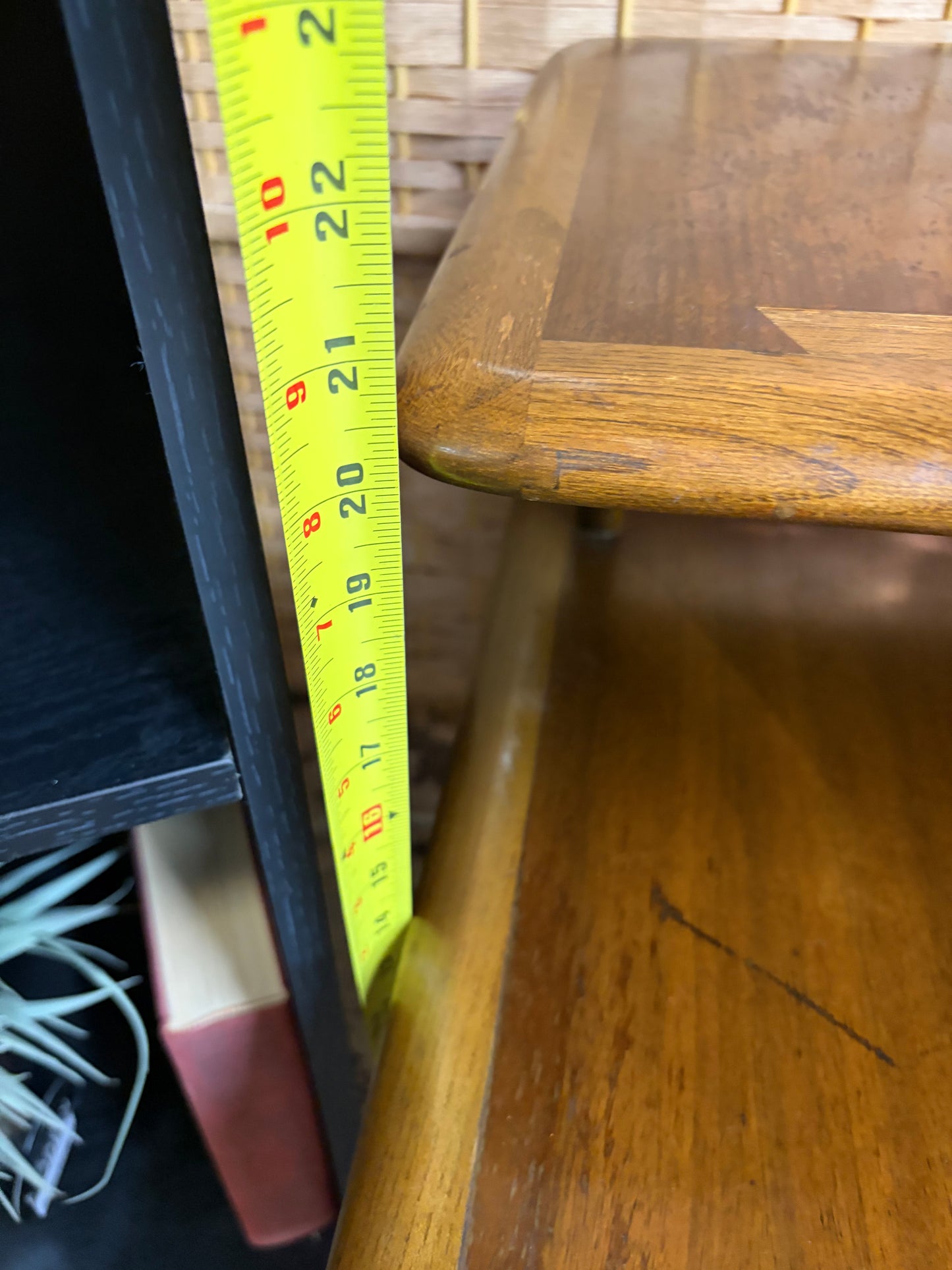 MCM Lane Acclaim Two Tier Side Table