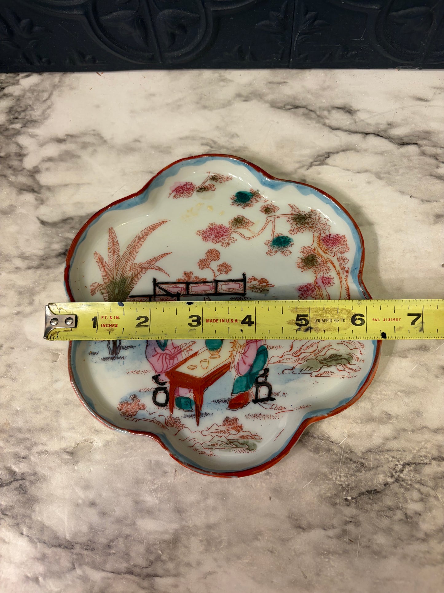 Japanese Hand Painted Scalloped Dish