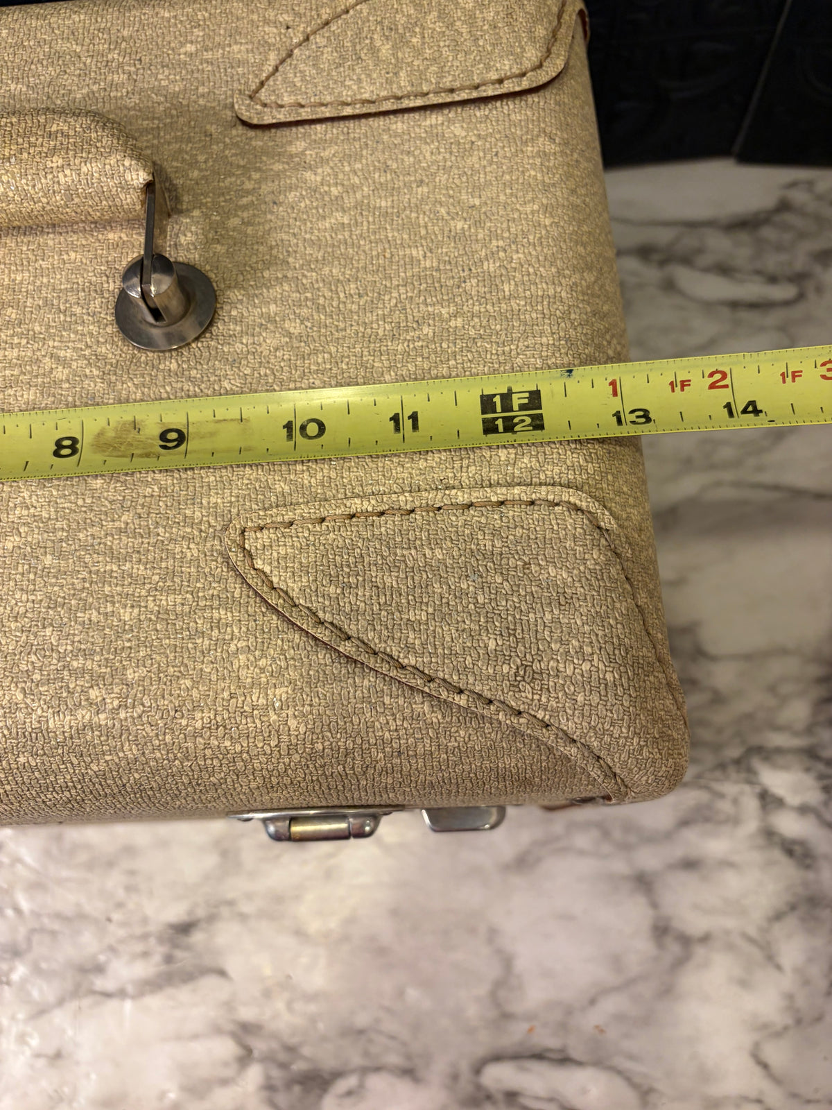 Vogue Cream Travel Small Case
