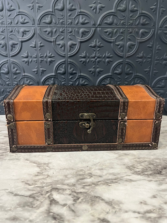 Small Chest with Latch