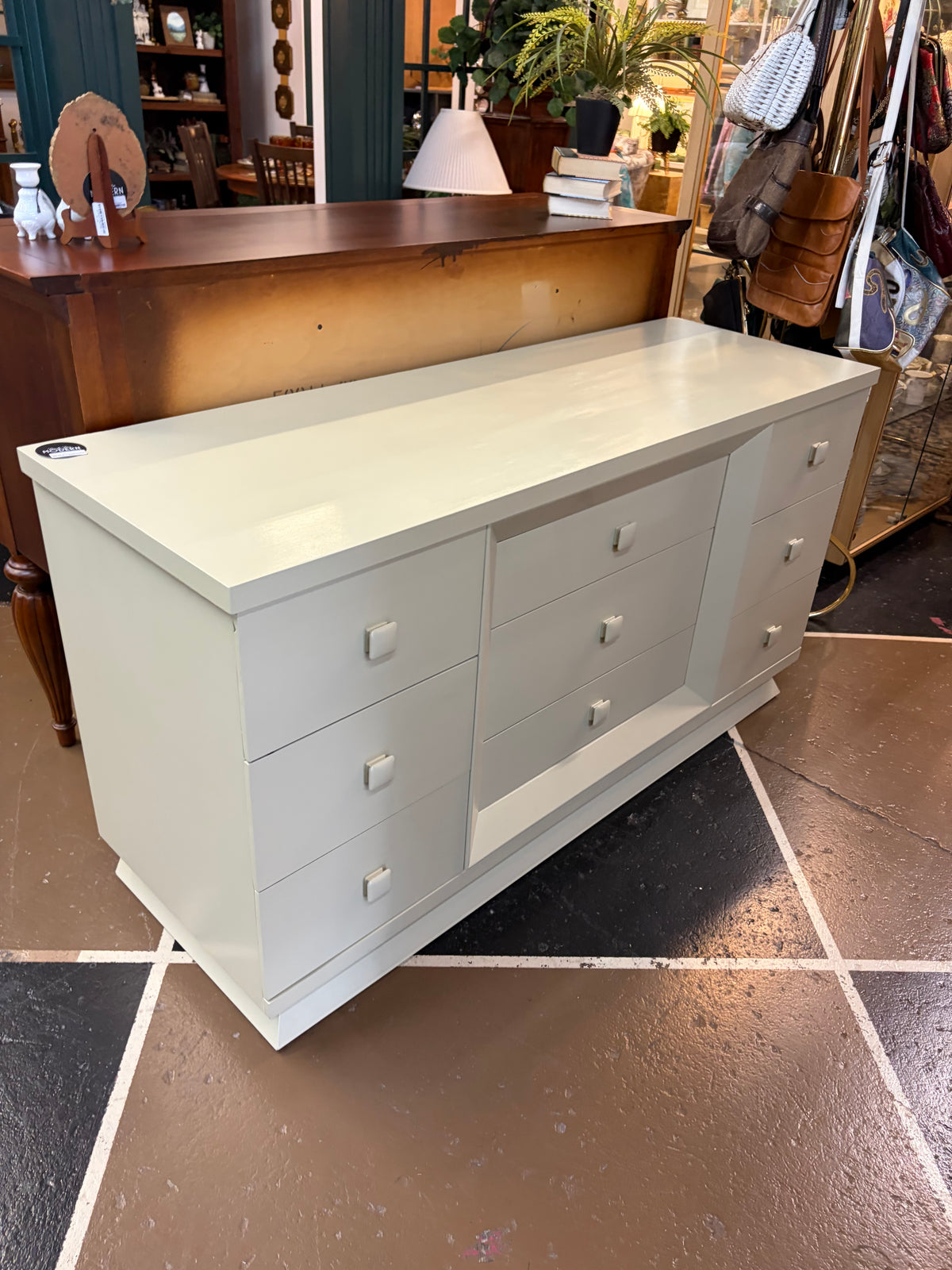American of Martinsville Cream Painted Dresser