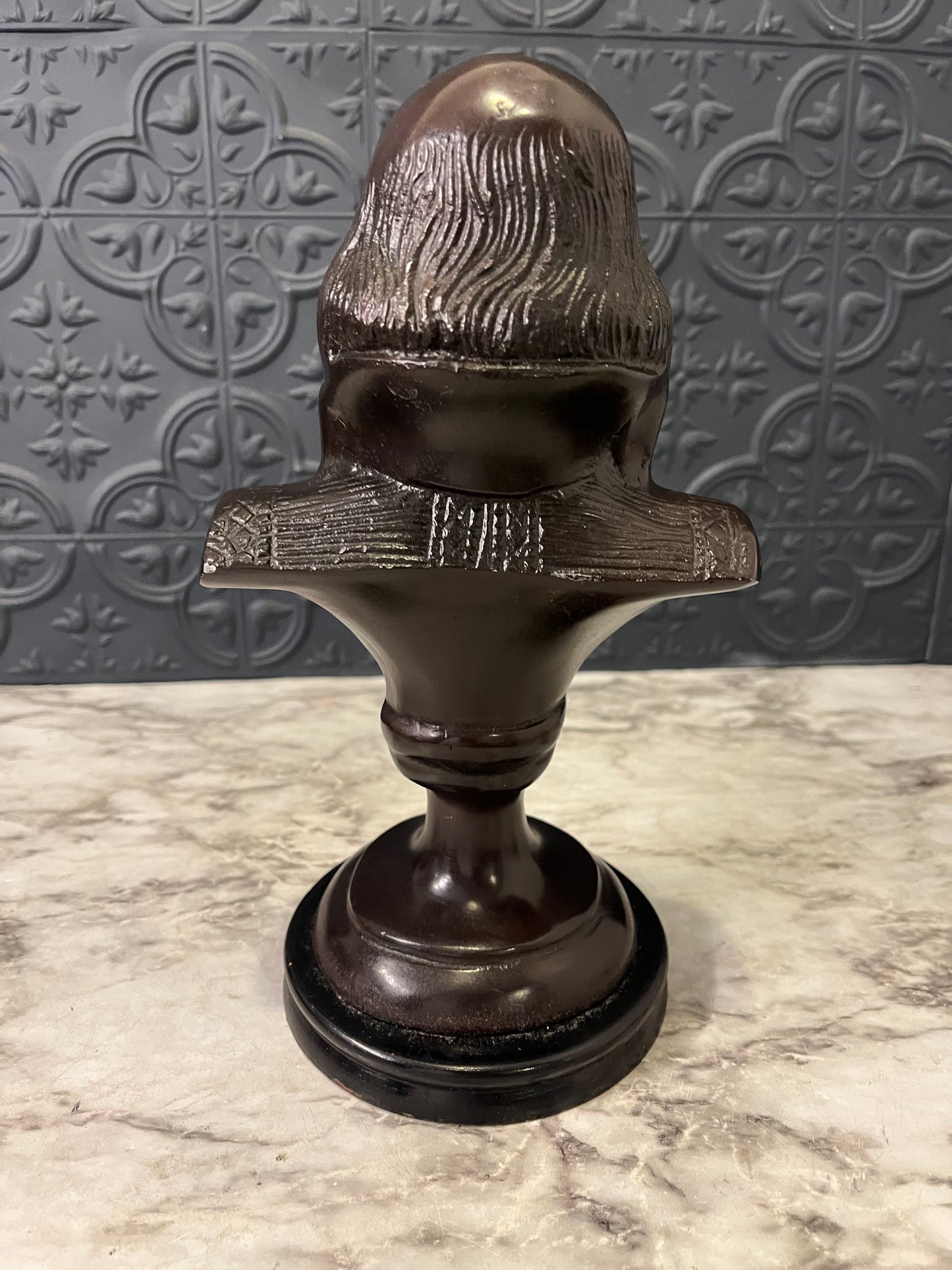 Black Metal Statue of Shakespeare