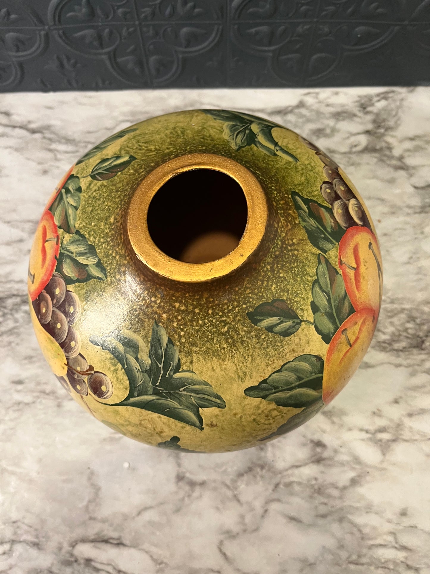 Hand Painted Ceramic Vase Round