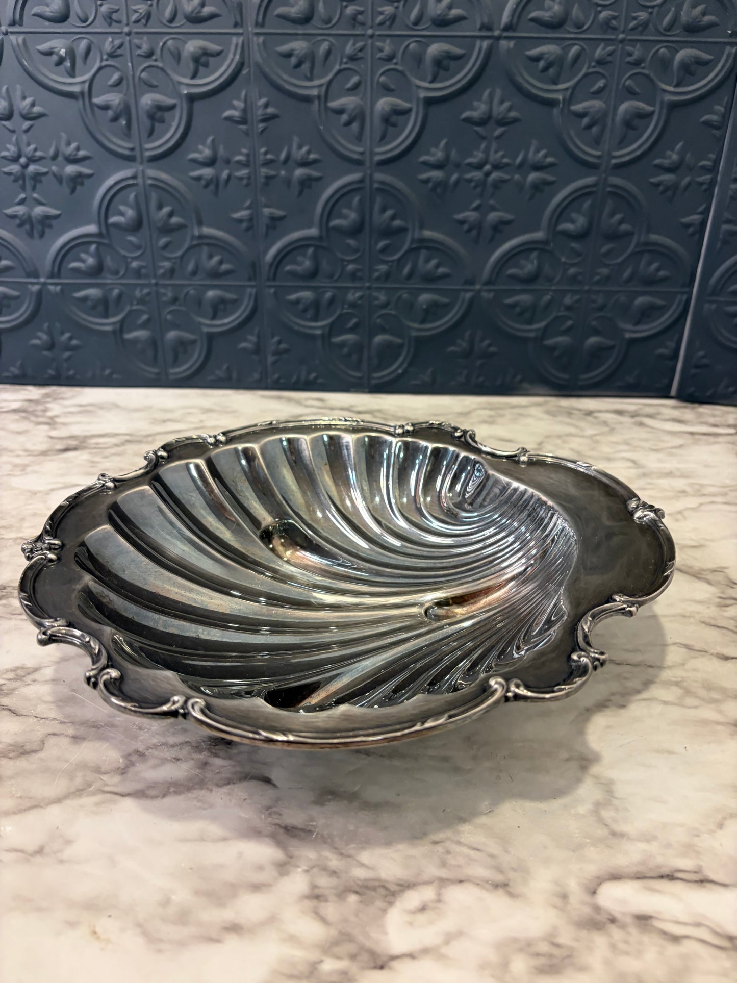 Rogers Bro Reflection Silver Plate Shell Dish
