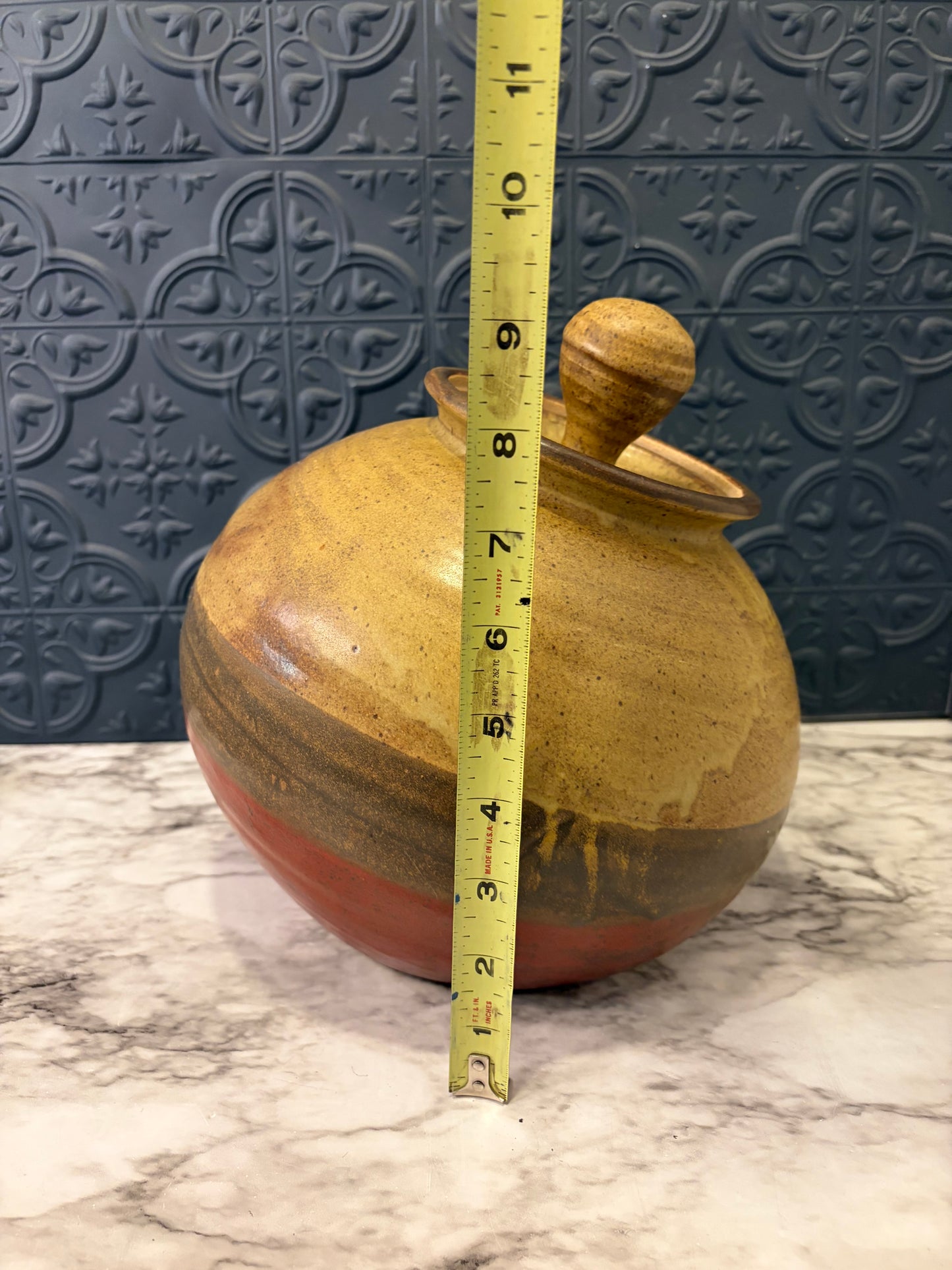 Pottery with Lid Canister style