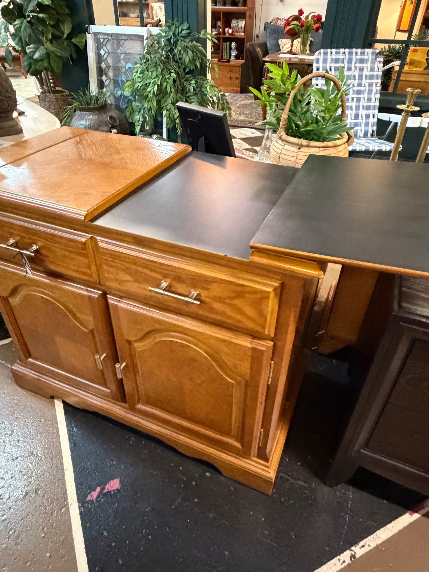 Buffet with Flip out Top Oak Color
